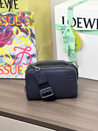 L0ew* mini crossbody camera bag in soft grained calfskin 18x8.5x13cm