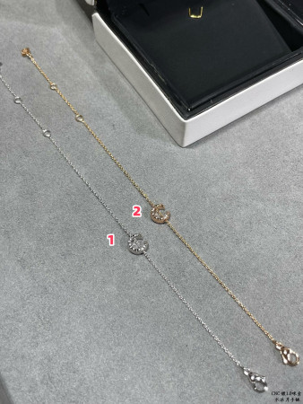 ch*el carved Di*m*nd pattern sailor moon bracelet