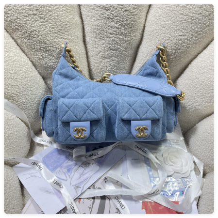 Ch*el cruise 2024/25 large hobo bag washed denim & gold-tone metal blue 22x 31x 15cm