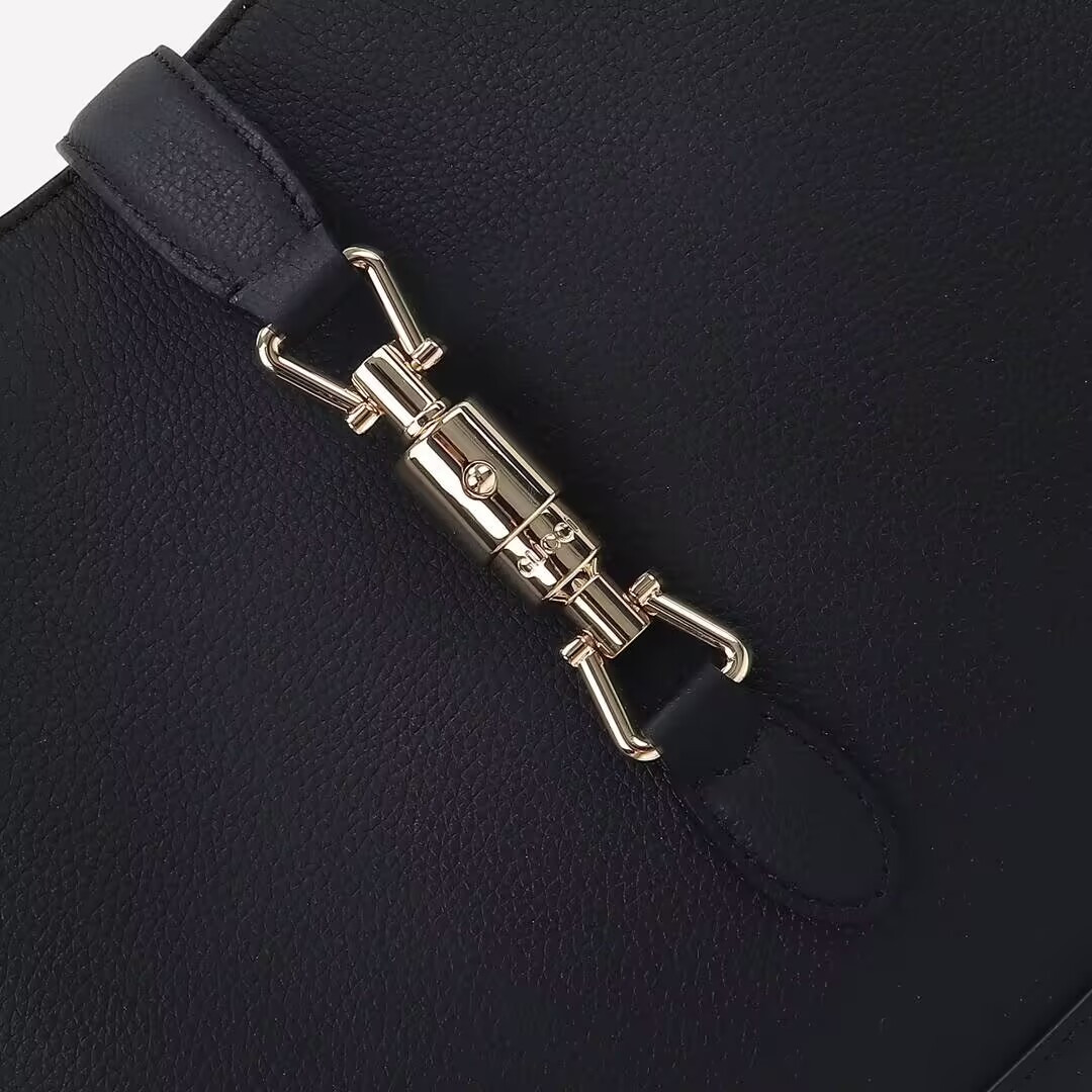 G*u*i jackie  medium shoulder bag 35x32x5.5 cm