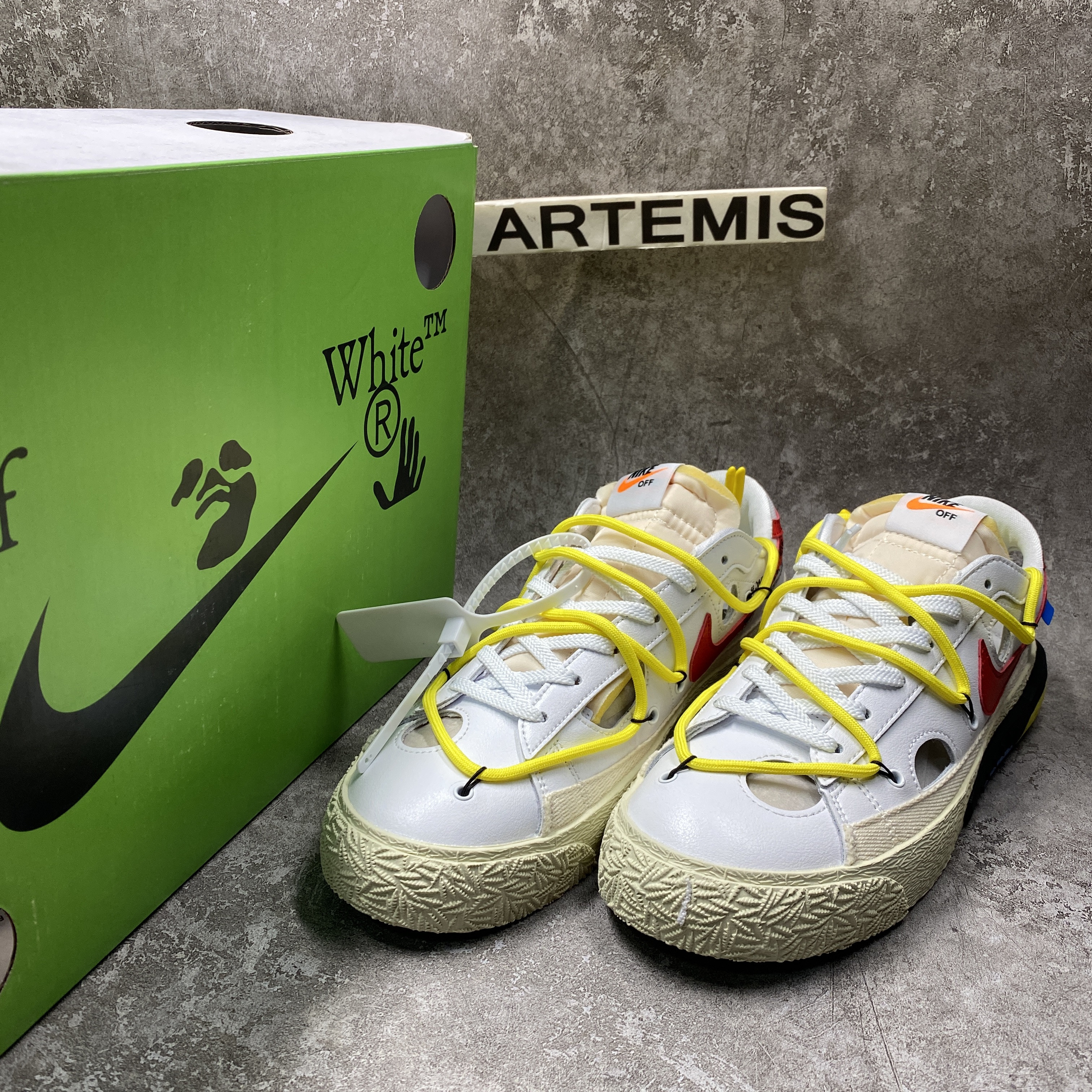 Off-White x Nike Blazer Low