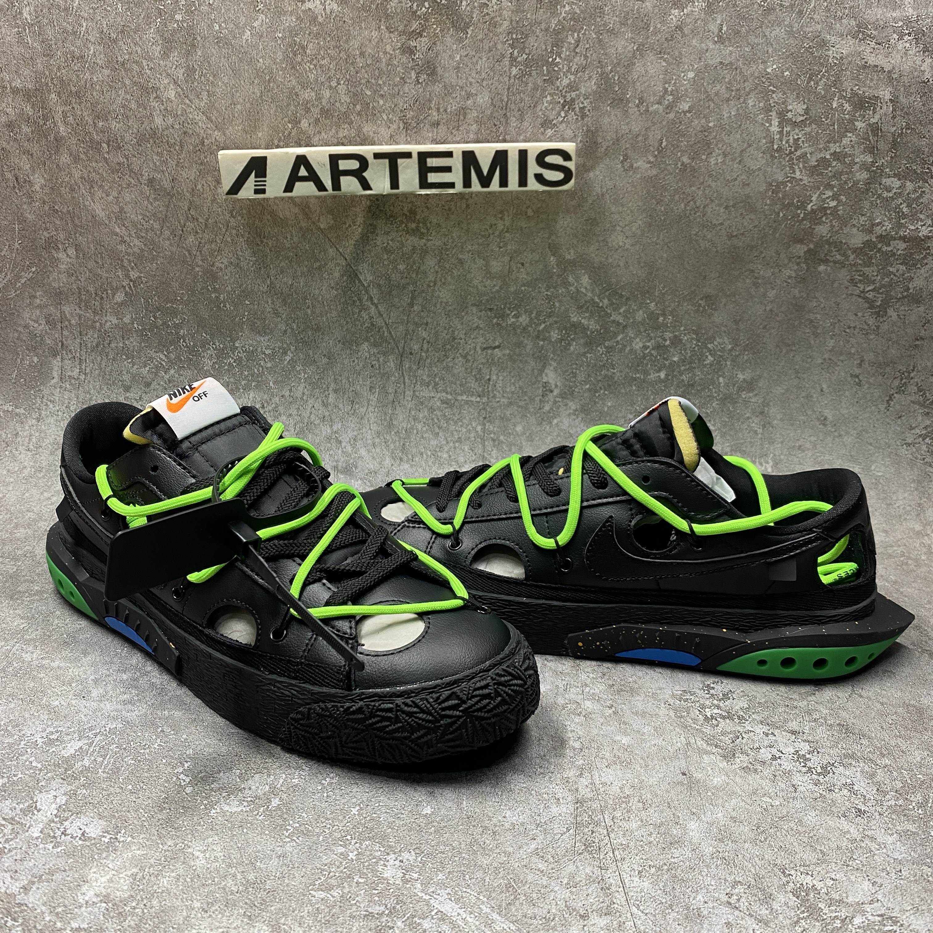 Off-White x Nike Blazer Low