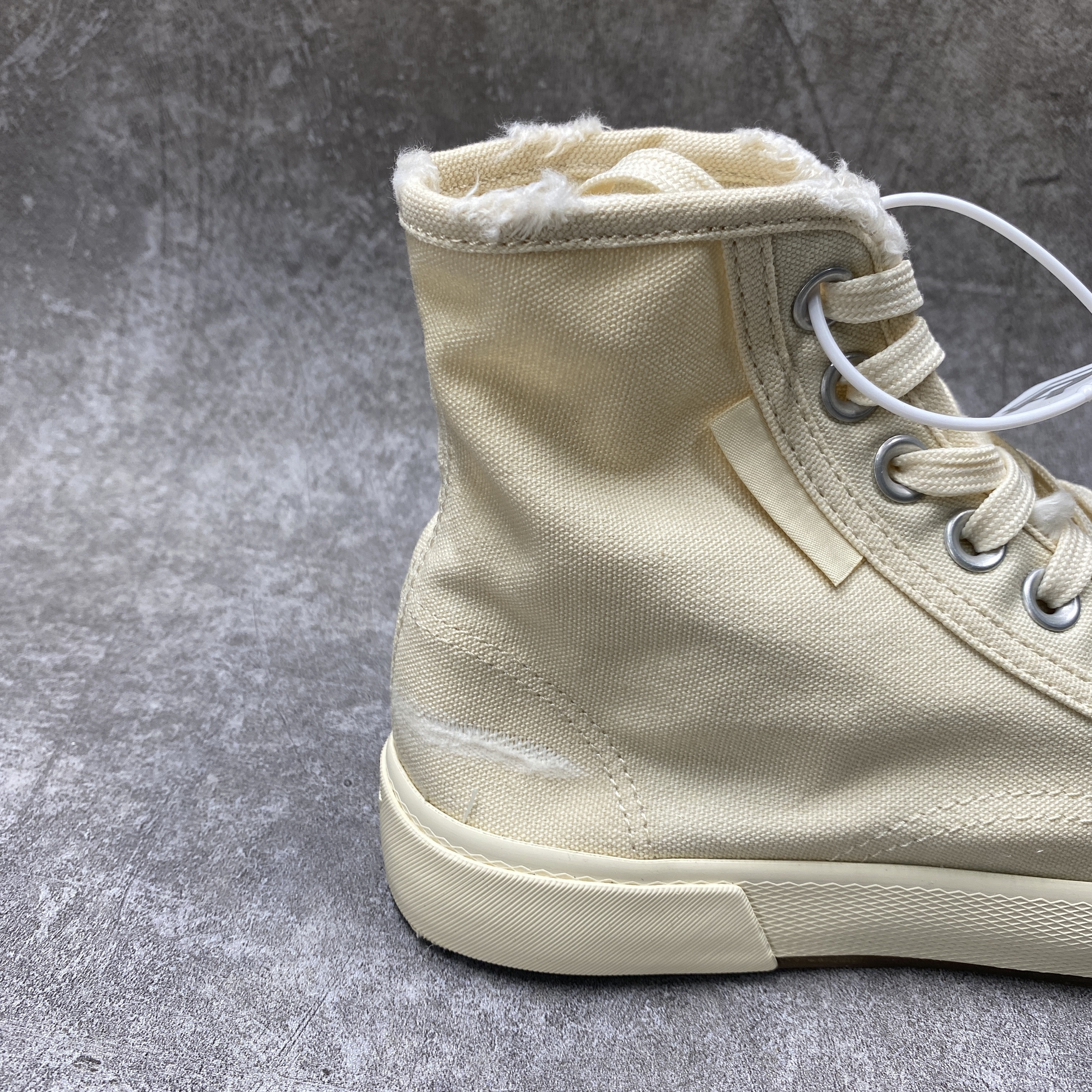 PARIS HIGH TOP SNEAKER IN WHITE