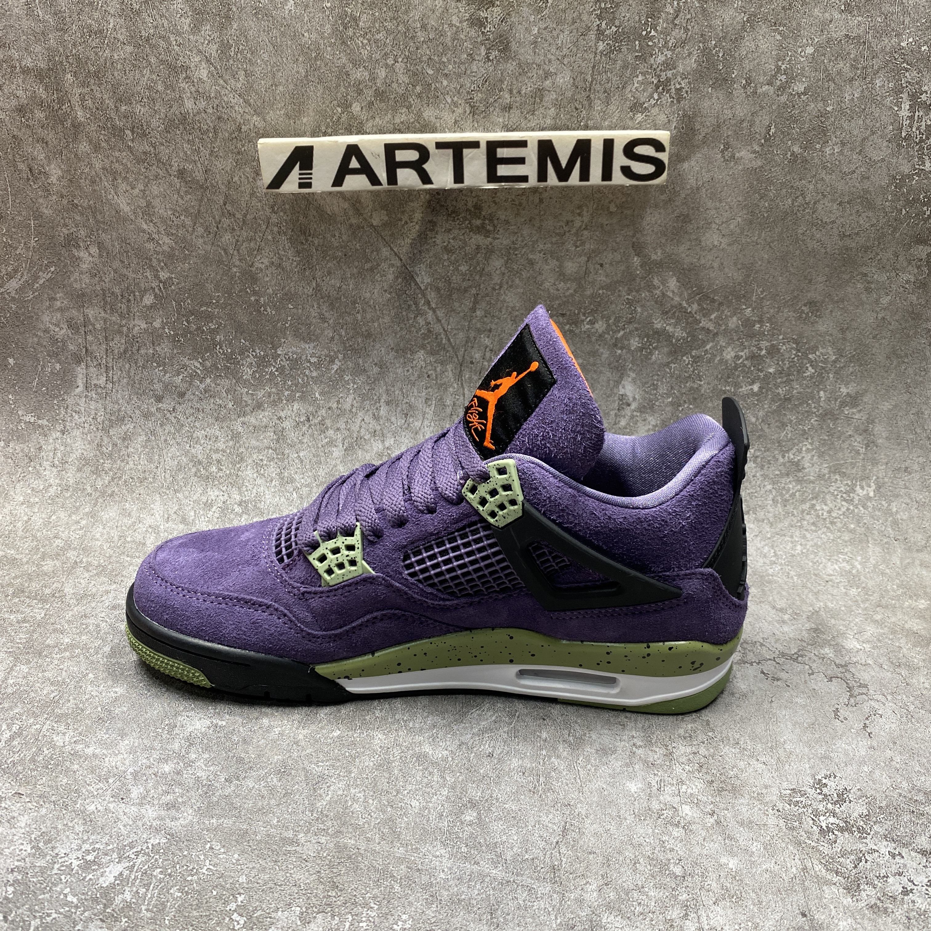 Air Jordan 4 “Canyon Purple”