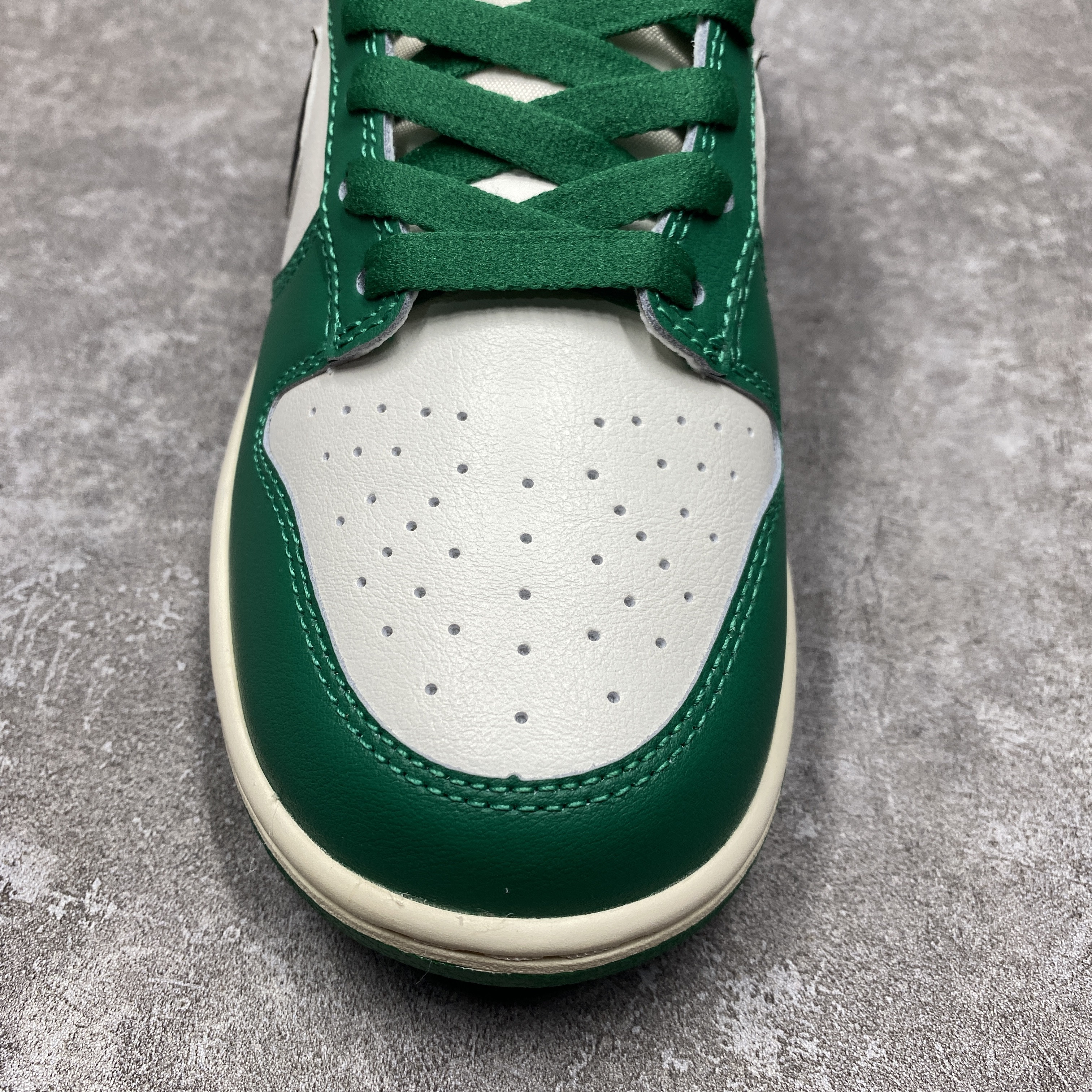 Nike Dunk Low SE “Lottery”