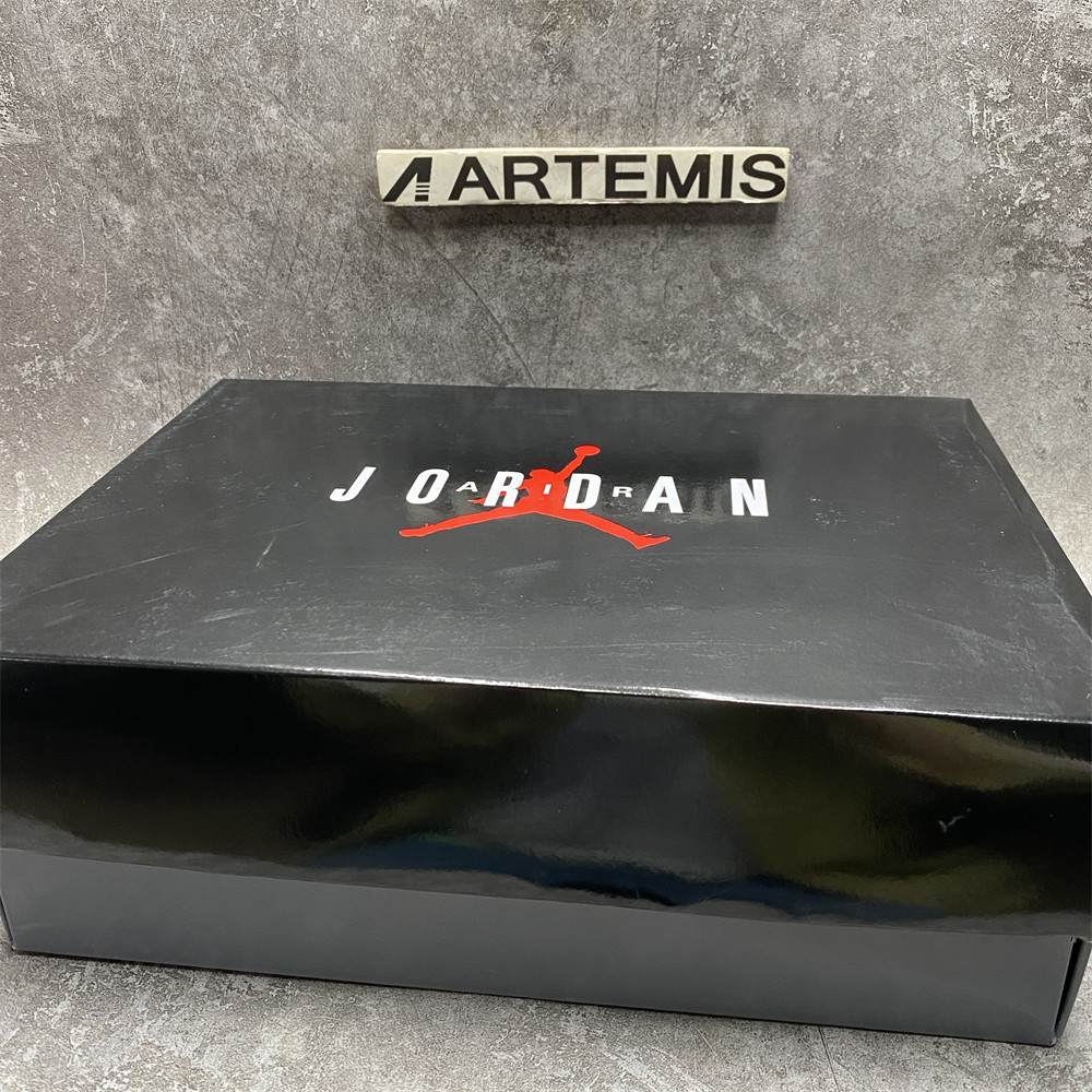 Jordan 11 Retro Orange