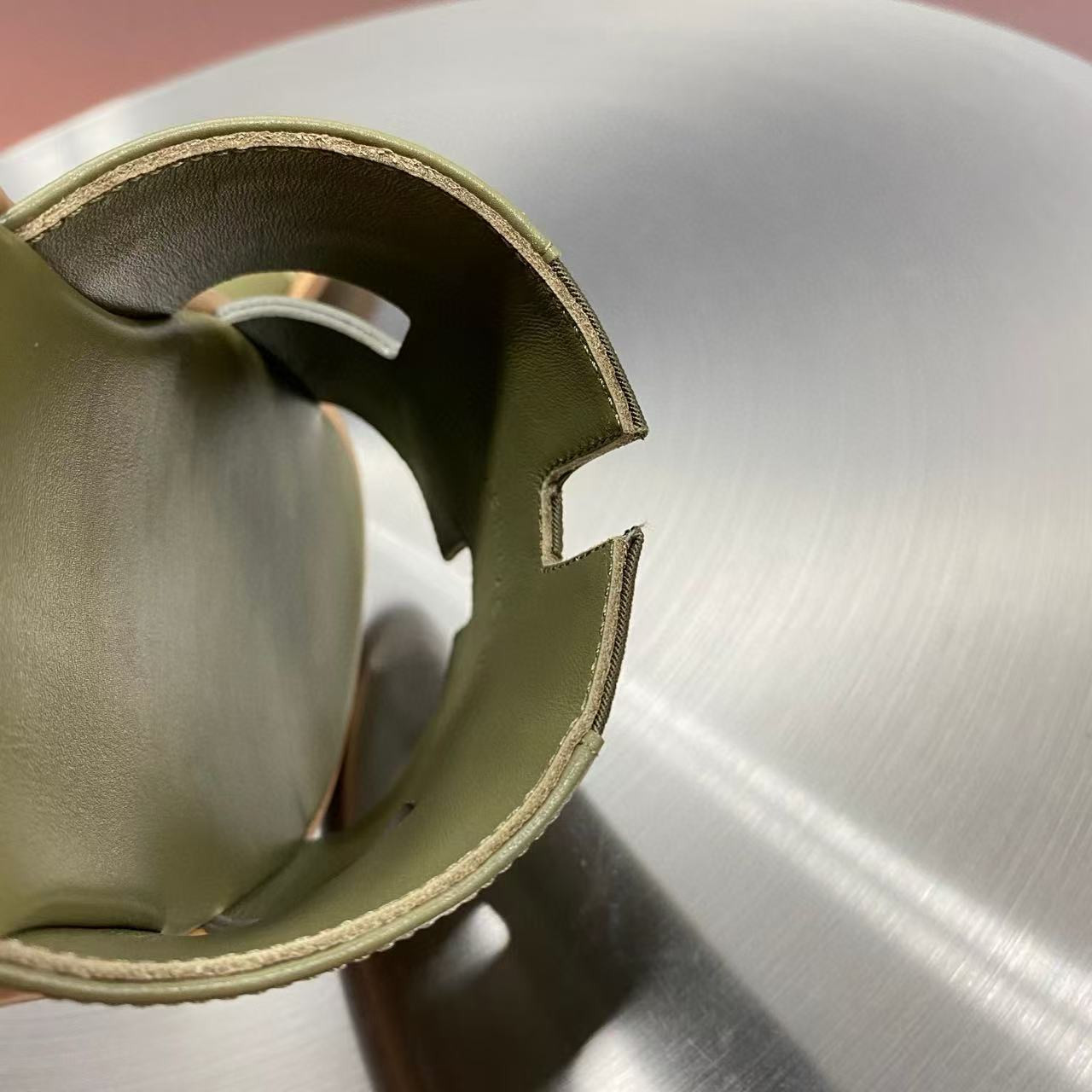 UA Hermès Izmir sandal