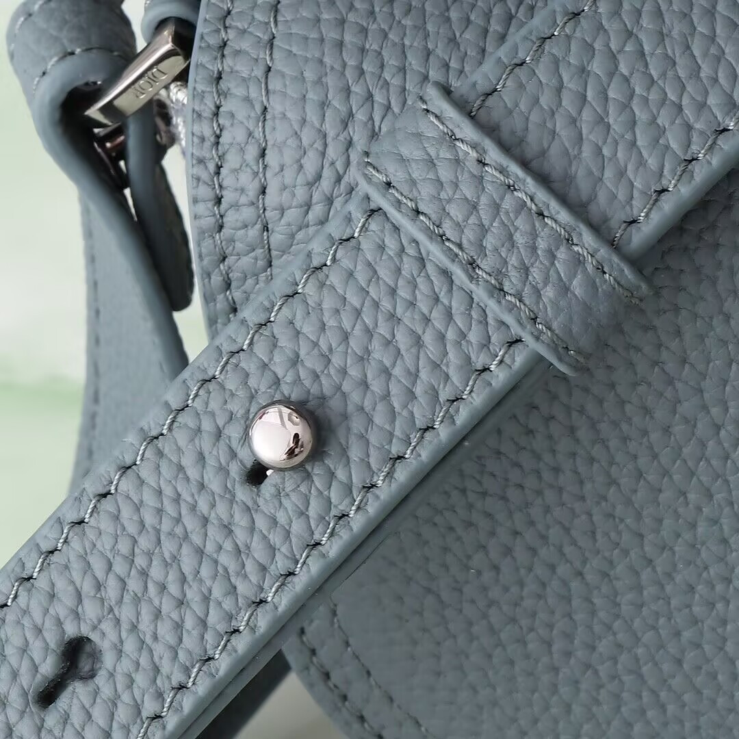 D*or mini saddle messenger bag with flap 19.5x13x4.3cm