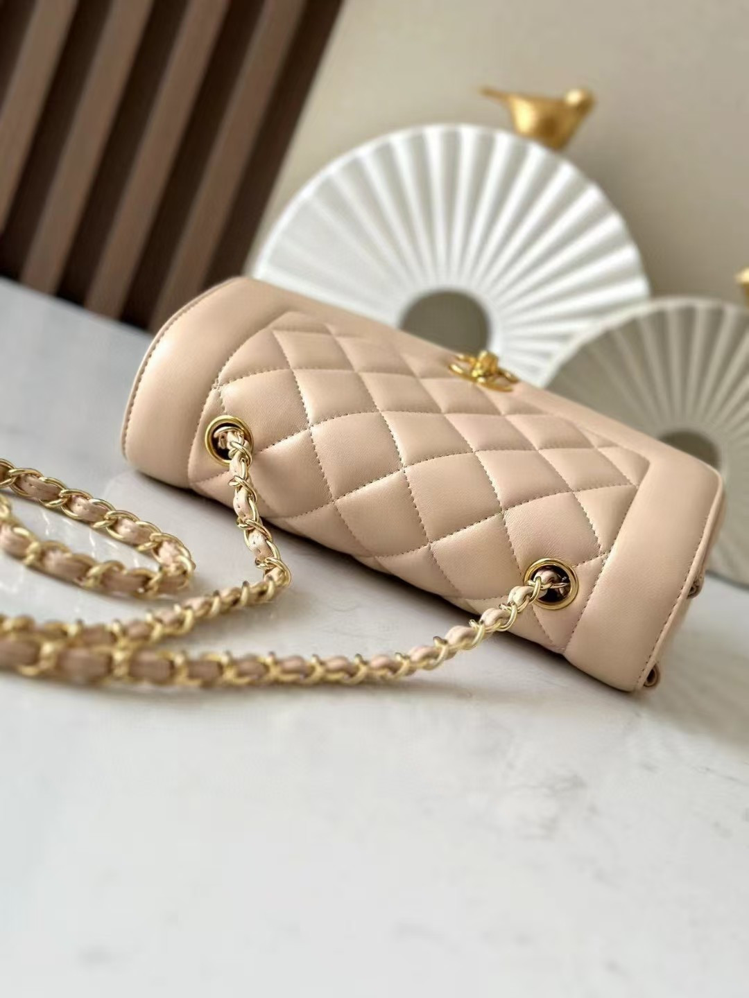 Ch*el small diana flap bag lambskin gold hardware 22.5x14x7cm