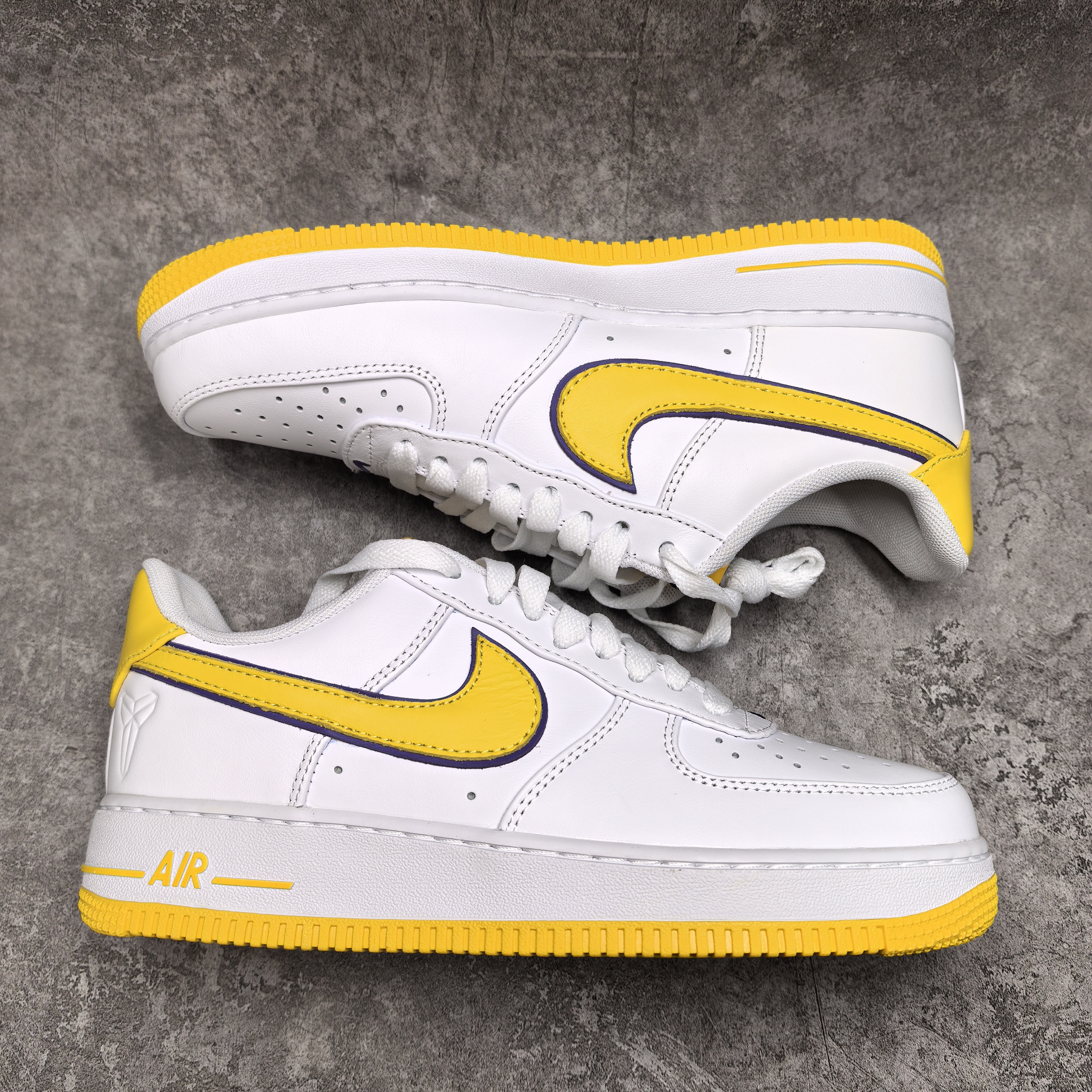 UA Nike Air Force 1 Low Retro QS