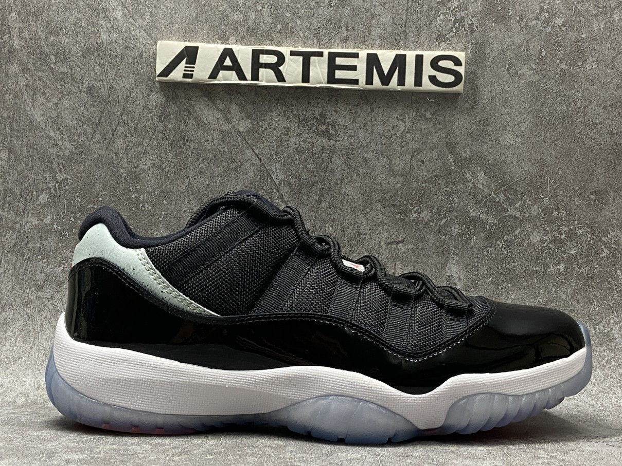 Air Jordan 11 Retro Low Infrared