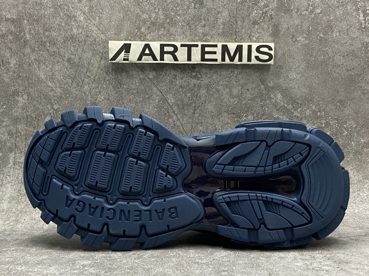 Balenciga Track Blue Pearl