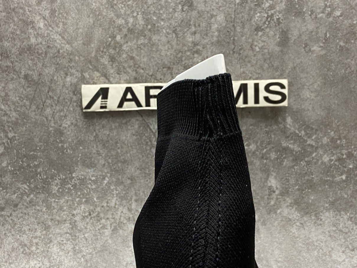 Balenciga Speed Black White Green sneaker