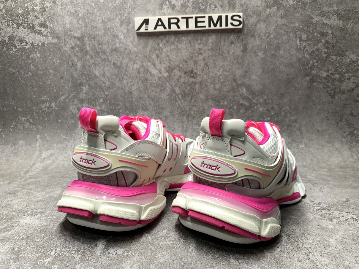 Balenciga Wmns Track Sneaker White Fluo Pink