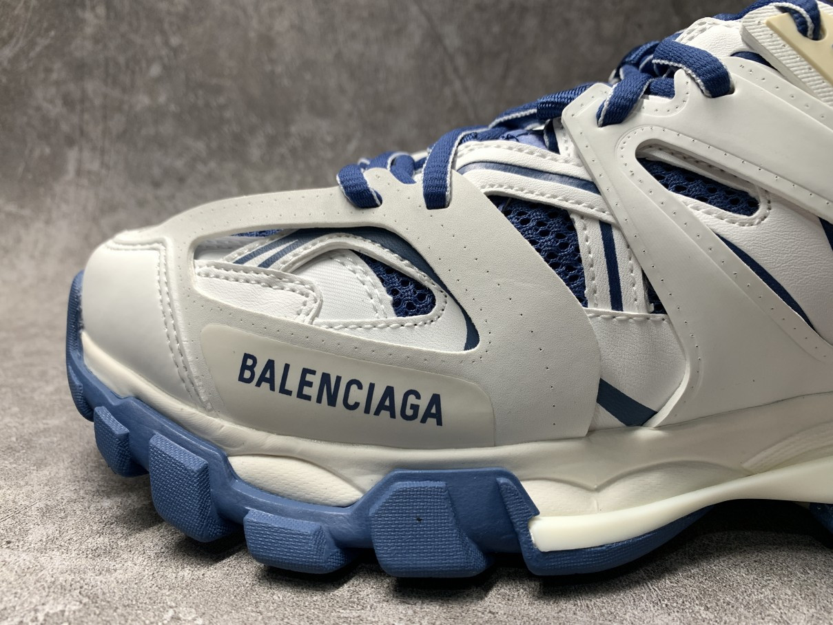 Balenciga Track Worn Out In Light Grey