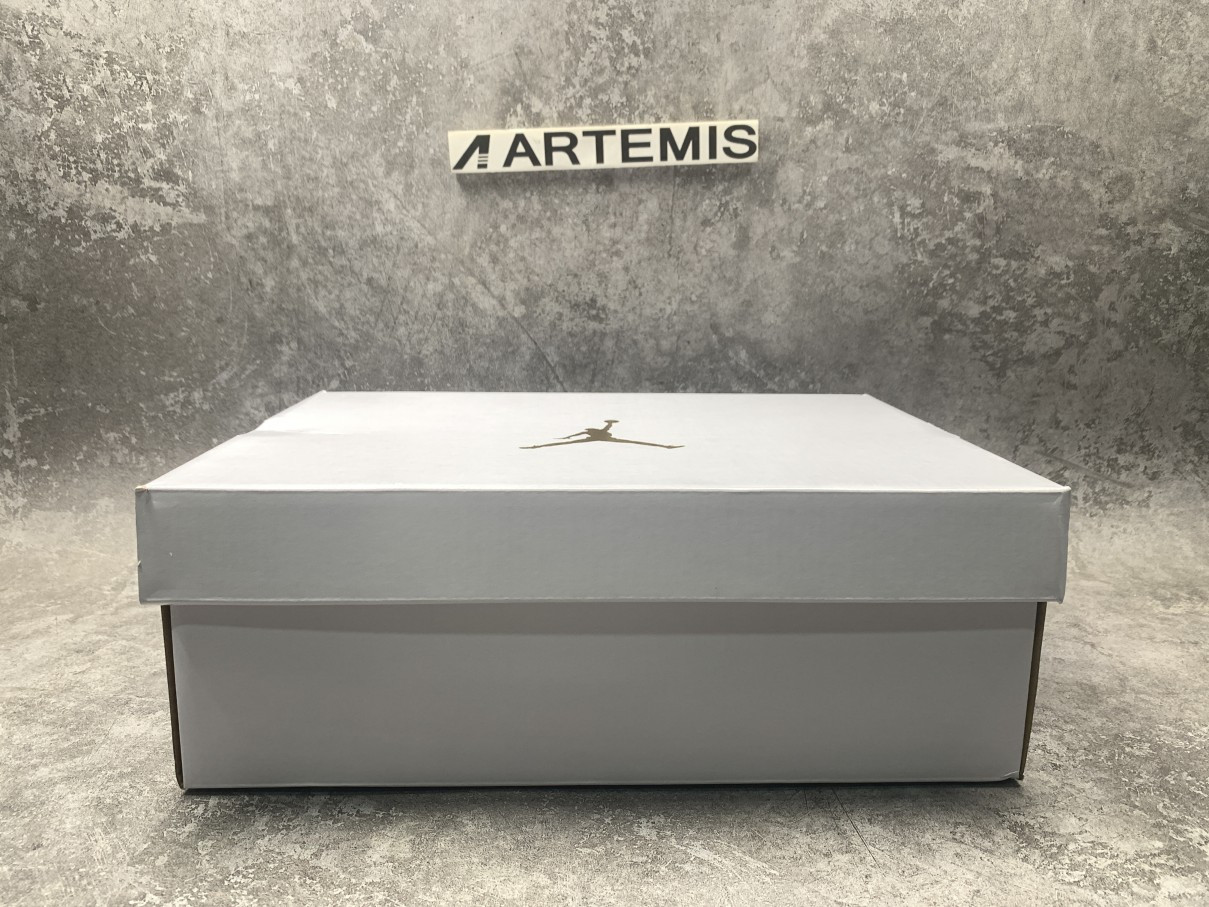 Air Jordan 11 Retro Low Bright Citrus