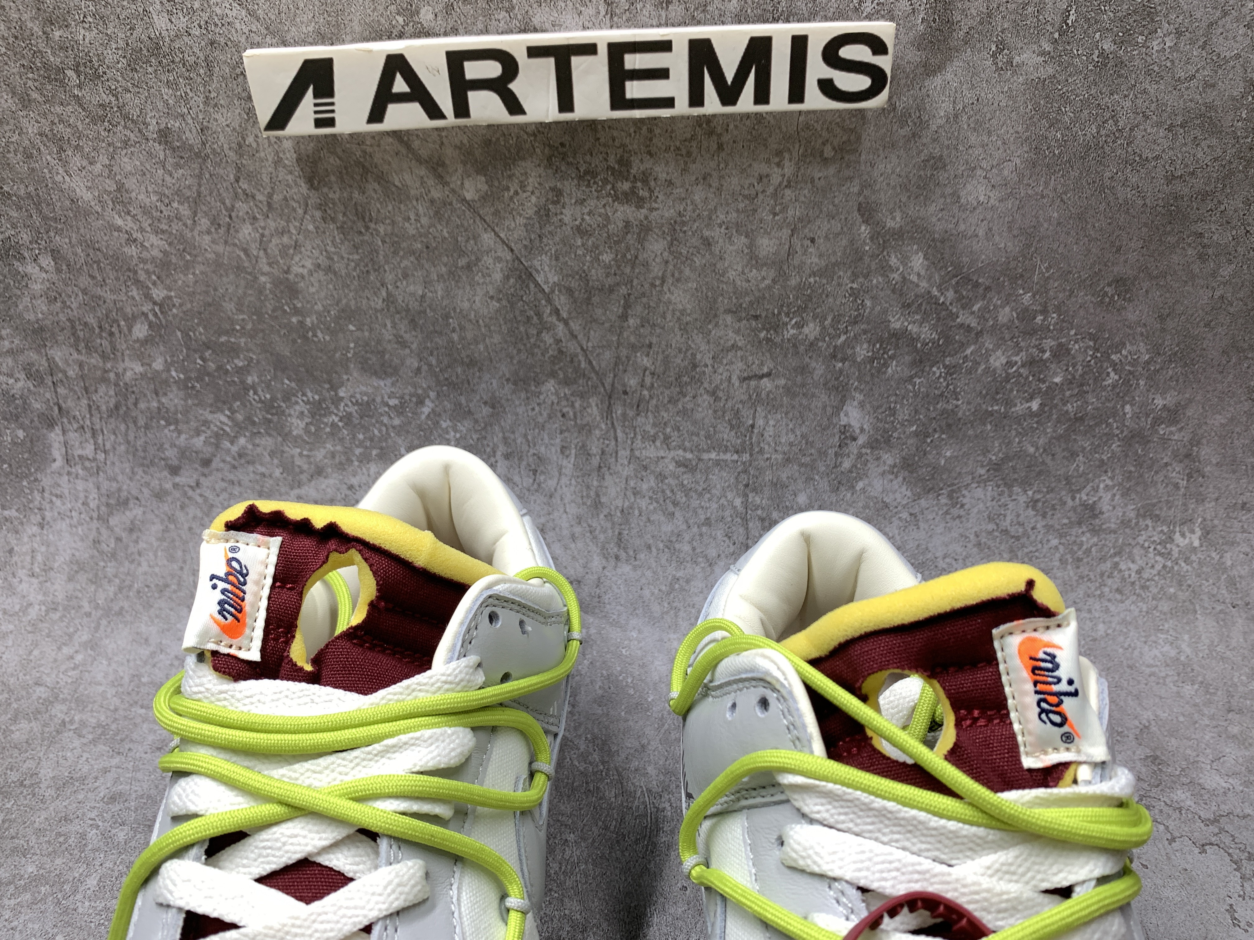 Nike Dunk Low x Off-White 08 of 50