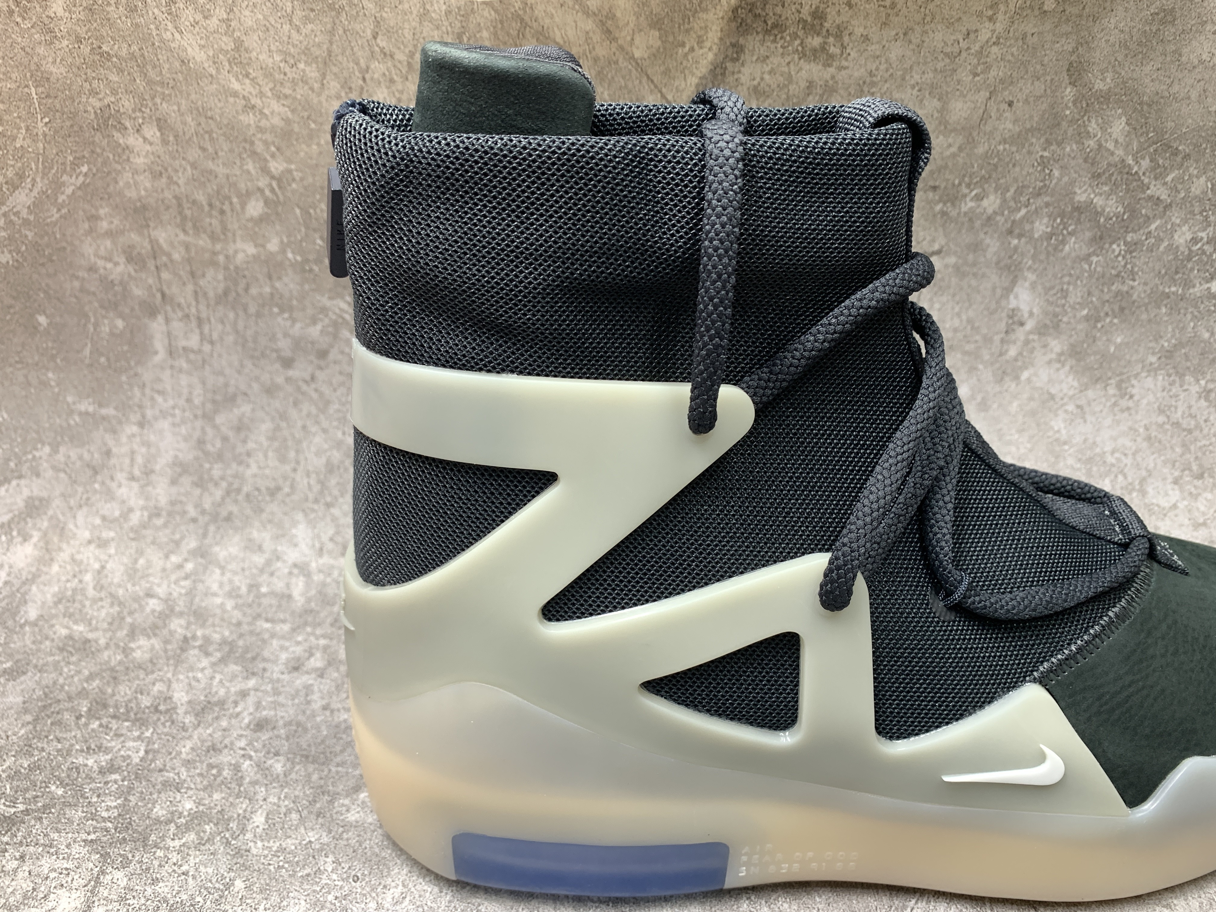 Nike Air Fear of God 1 String Off-Noir