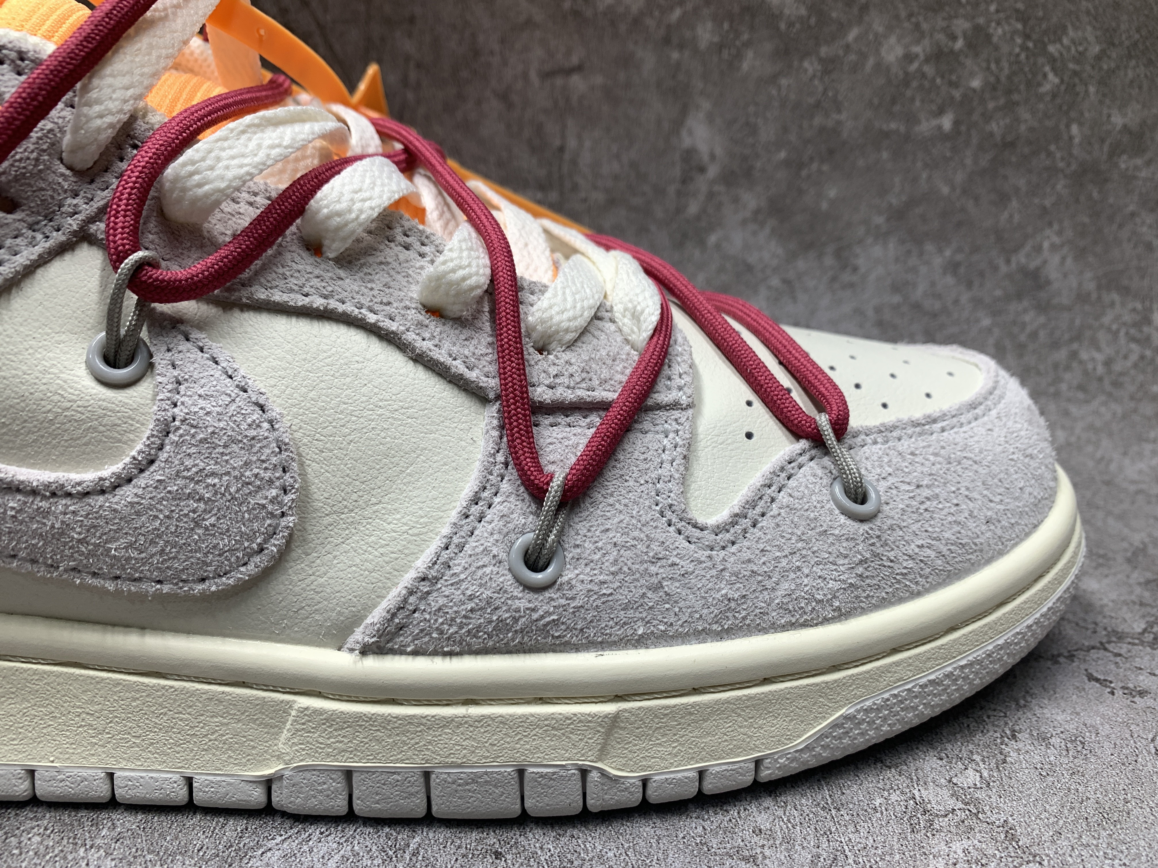 Off-White x Dunk Low Lot 35 of 50