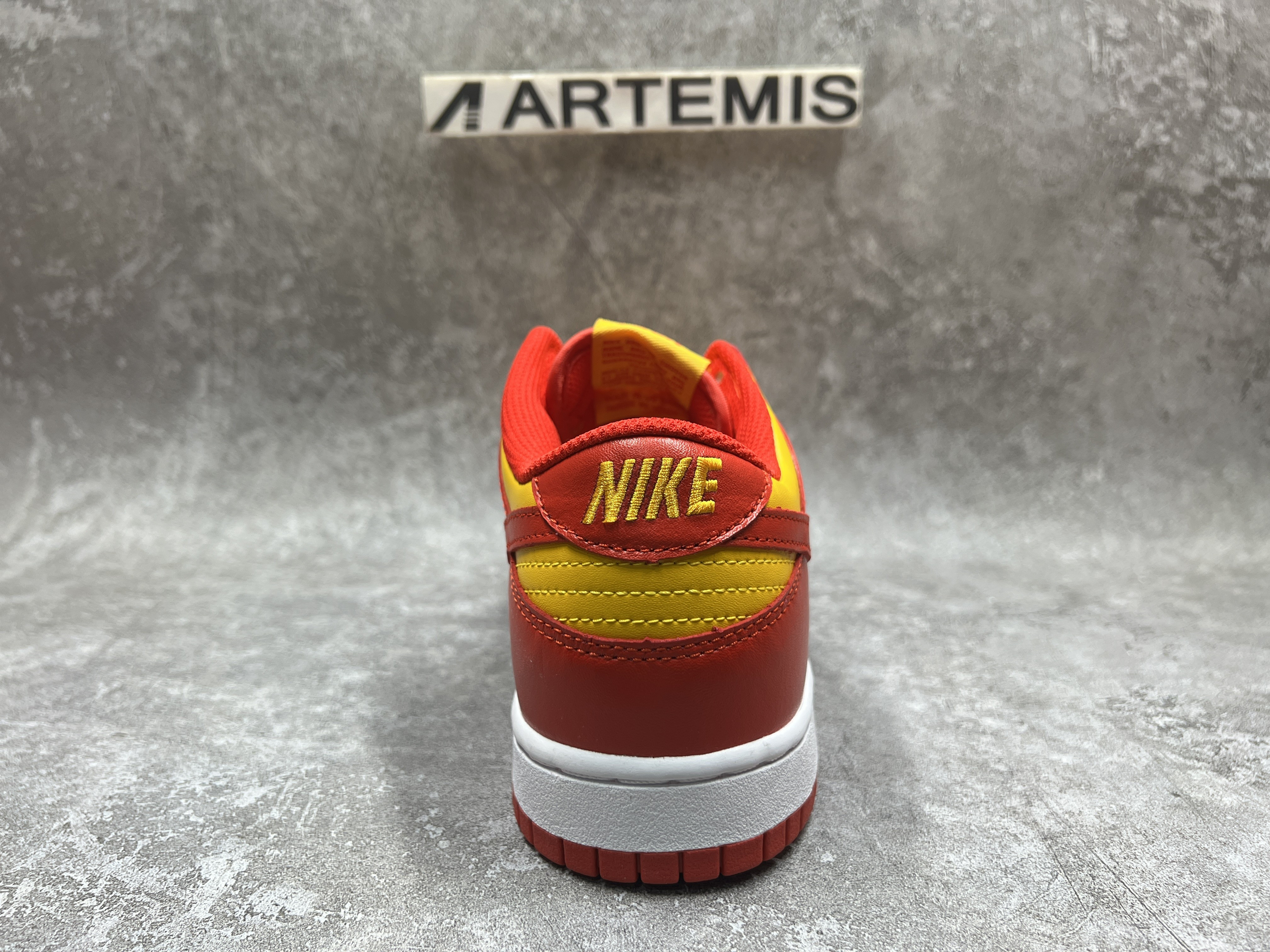 Nike Dunk Low Midas Gold