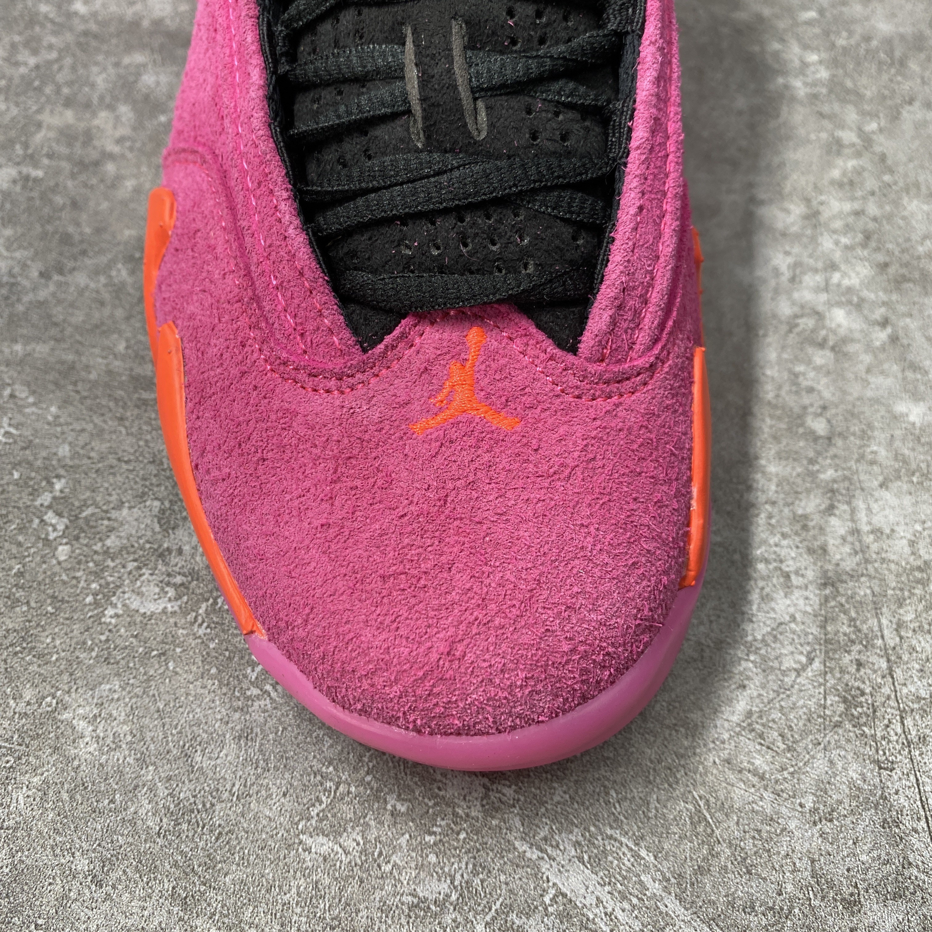 Air Jordan 14 Retro Low Shocking Pink