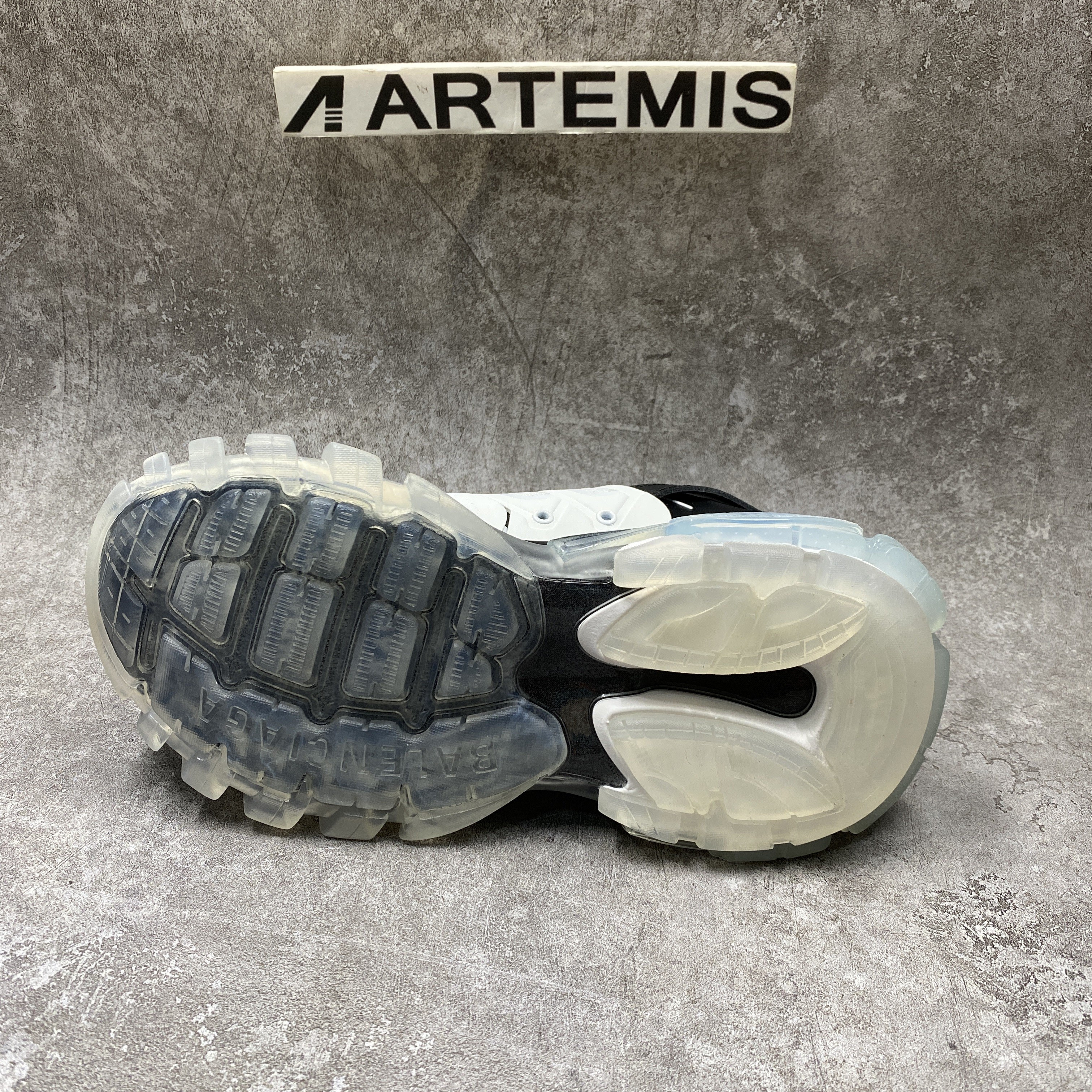Balenciga Track Sneaker Clear Sole White Black