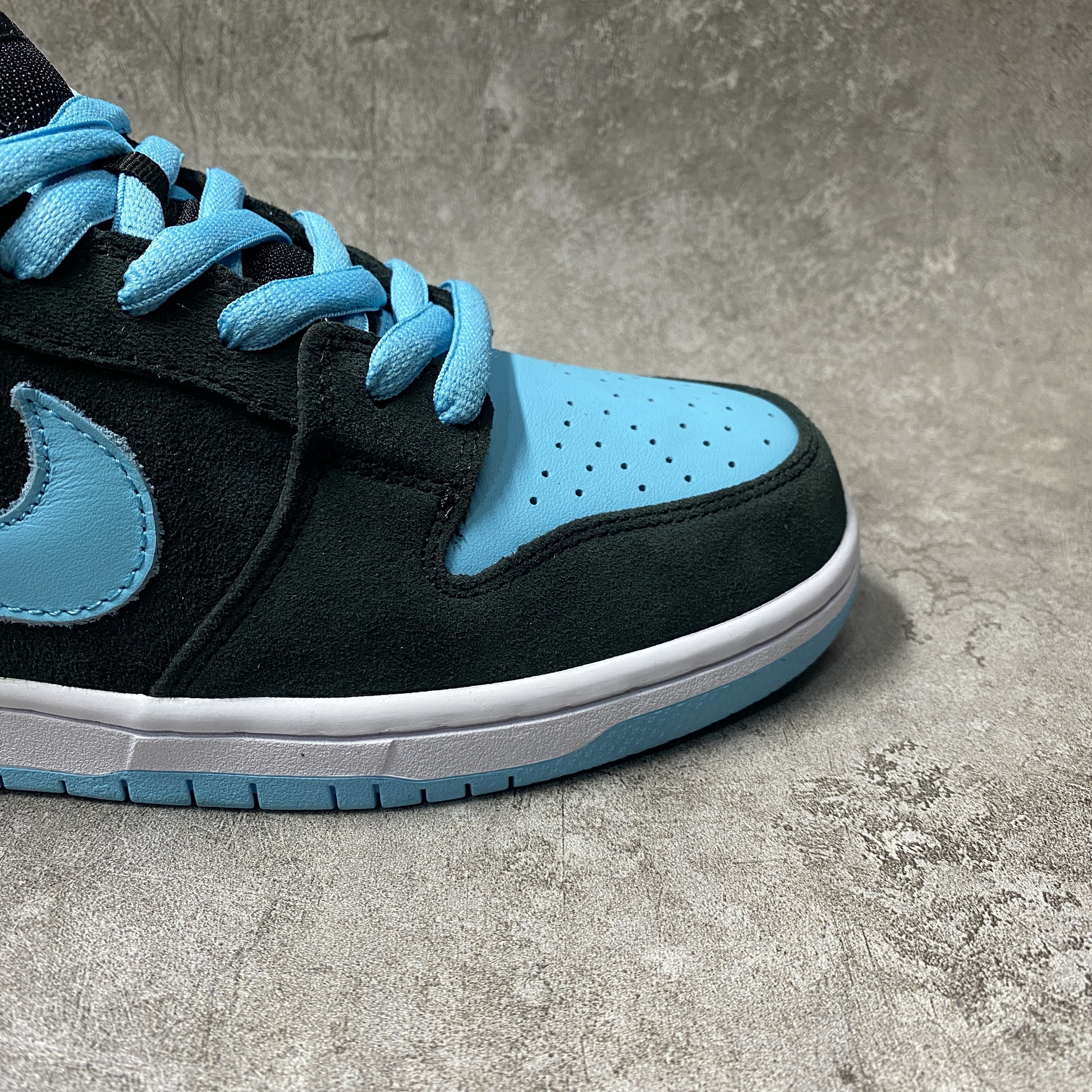 Nike Dunk SB Low Clear Jade