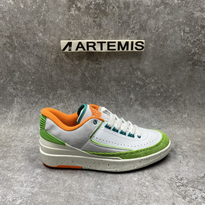 Air Jordan 2 Retro Low TITAN