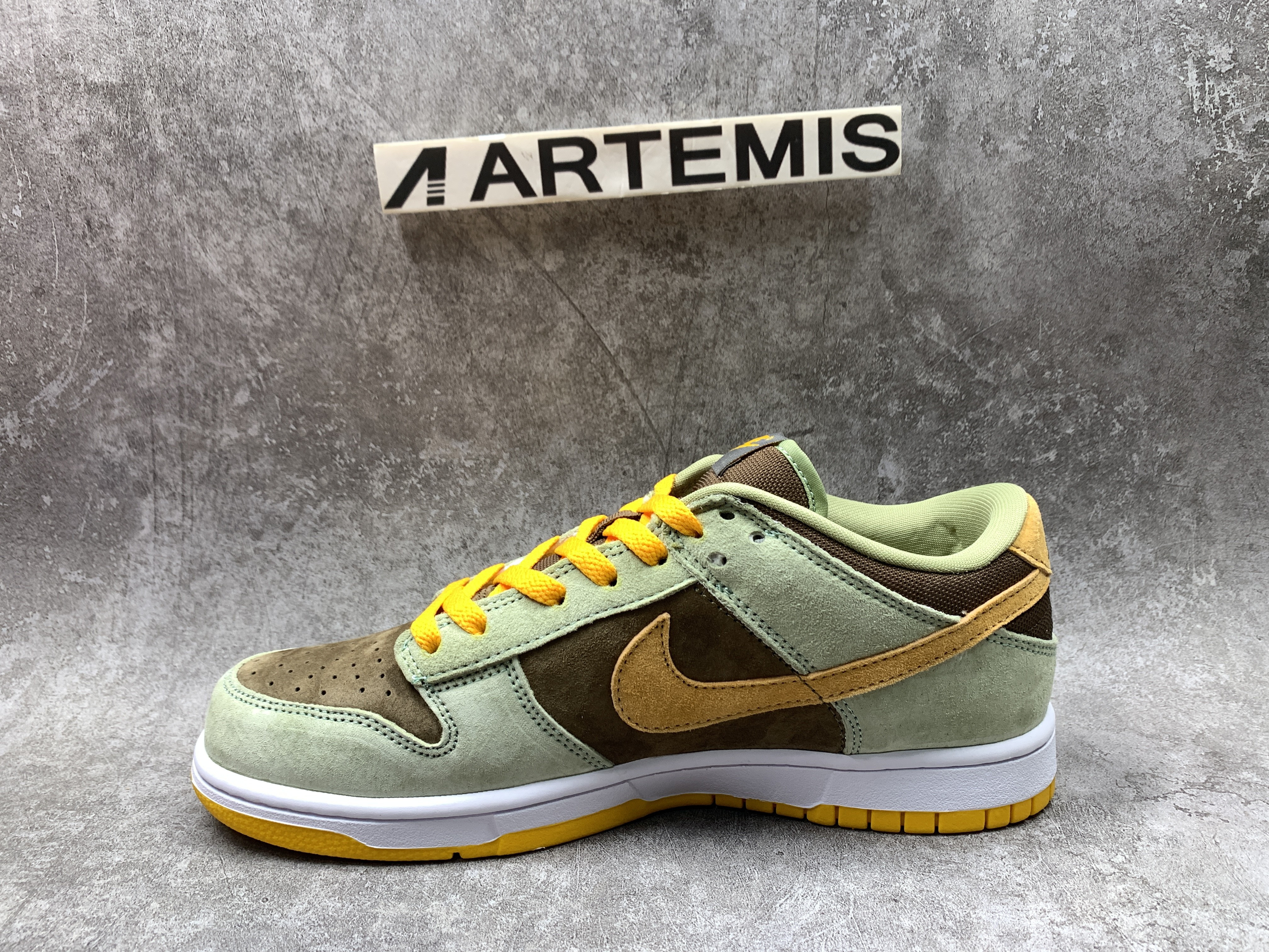 Nike Dunk Low Dusty Olive