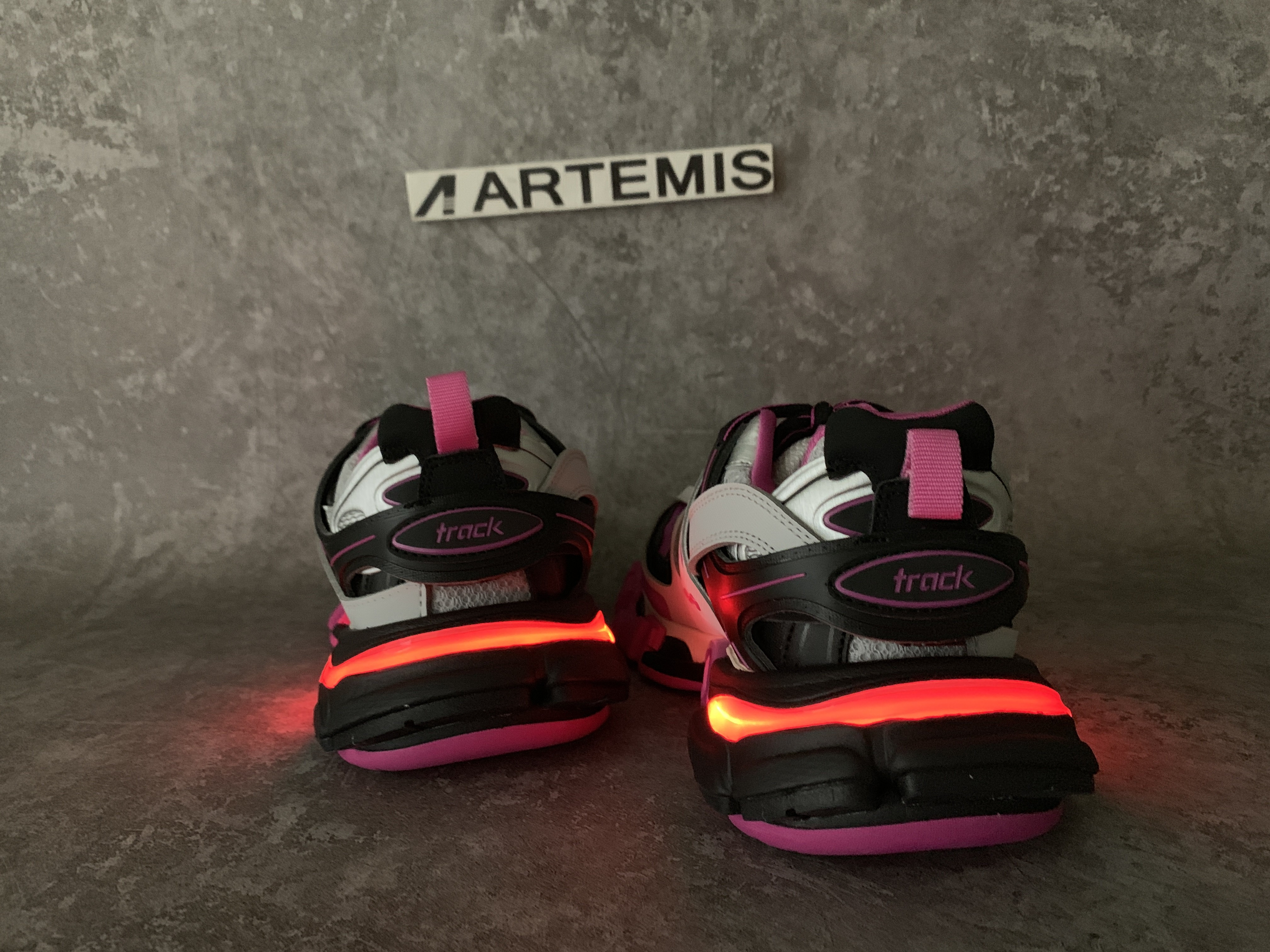 Balenciga Track Sneaker Pink Black