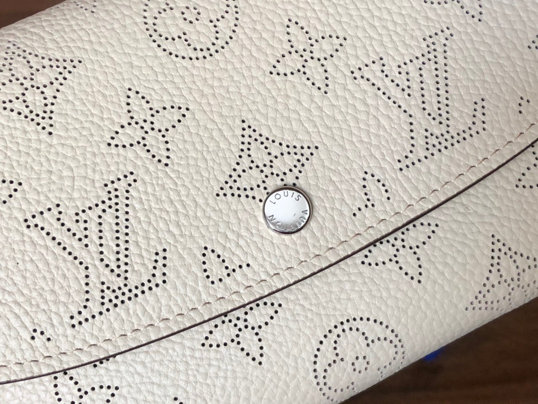 LV IRIS WALLET M60145