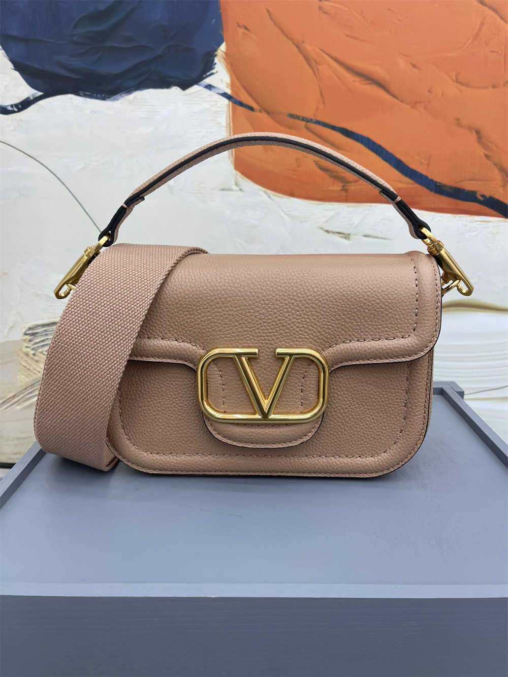 VALENTINO GARAVANI ALLTIME GRAINY CALFSKIN SHOULDER BAG ROSE CANNELLE 23.5x18X8cm