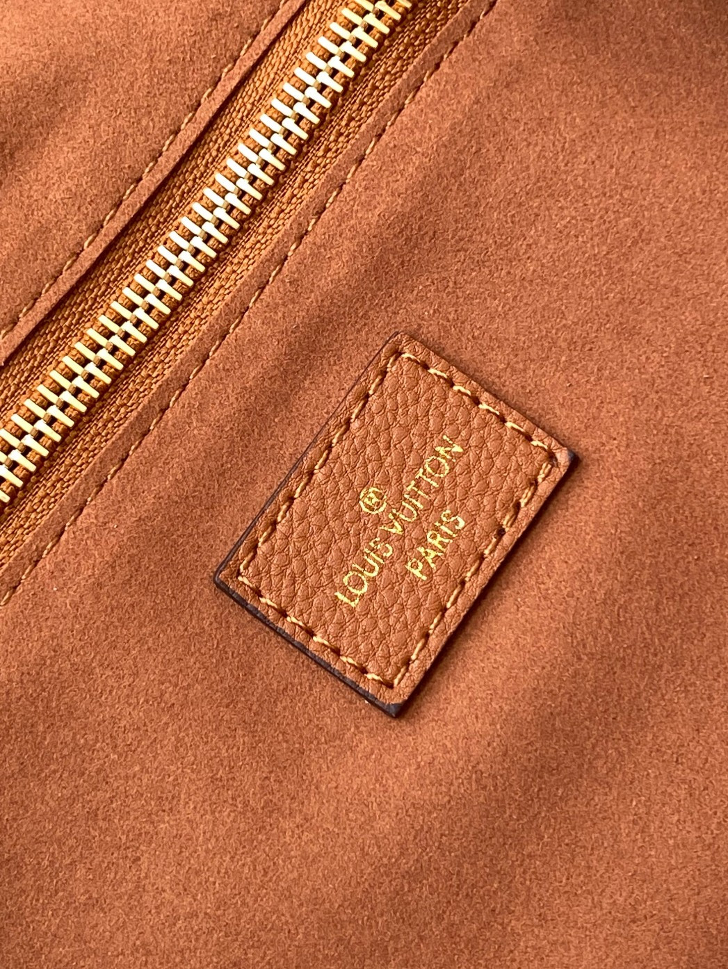 LV M46135 Neverfull MM 12.6 x 11.4 x 6.7 inches Without Box