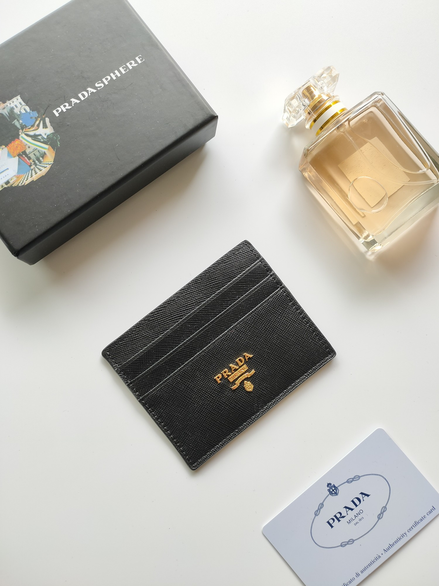 Pra*a card holder 8-10cm