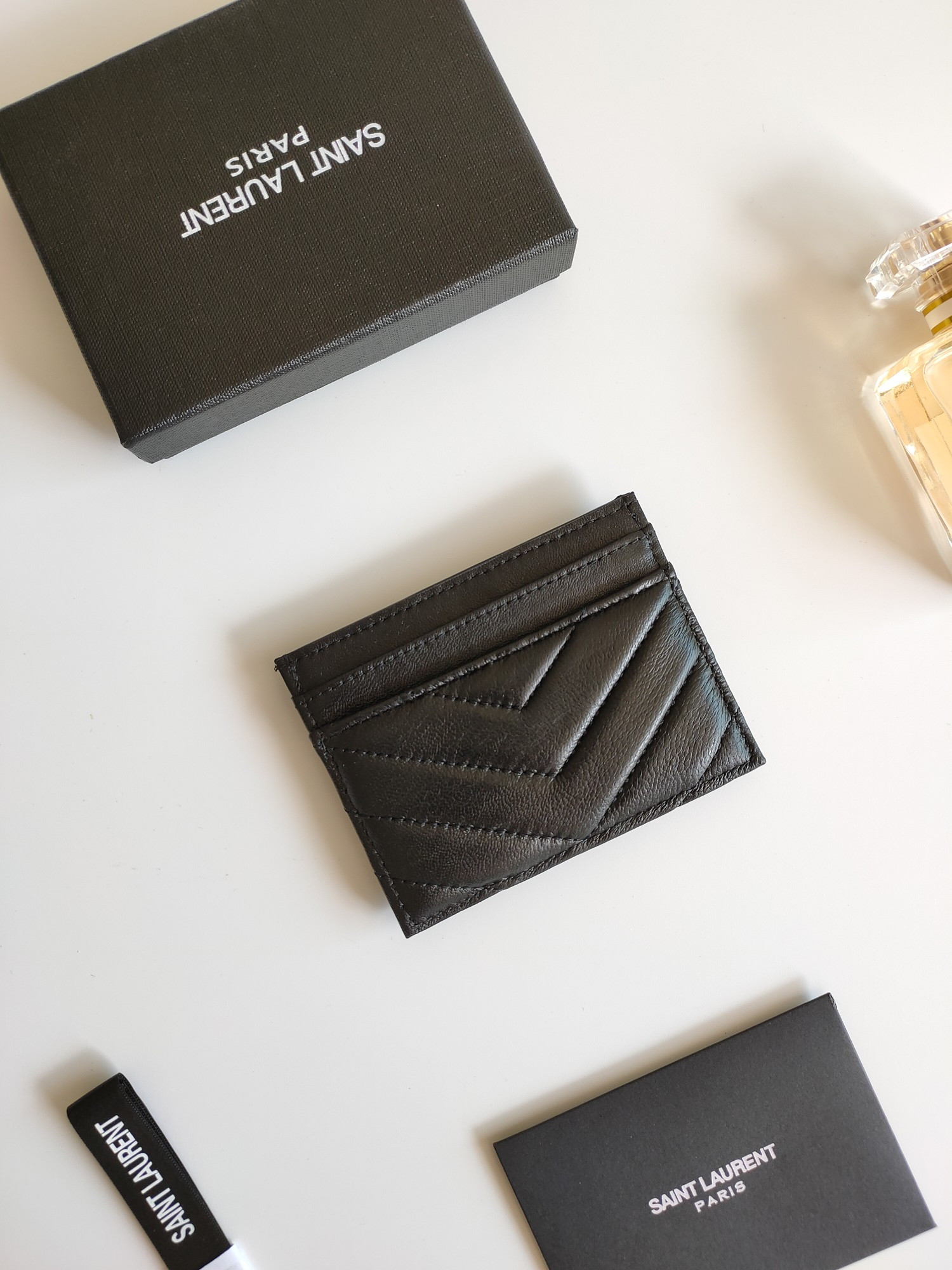 Y*L card holder 10.5×7.5×0.5cm