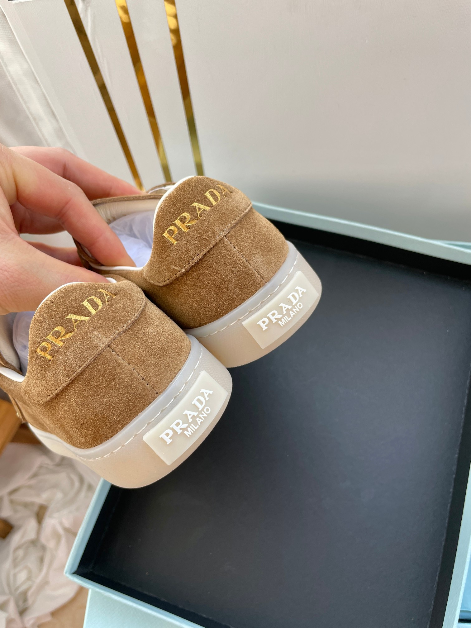 ua Pra*a downtown nappa leather sneakers