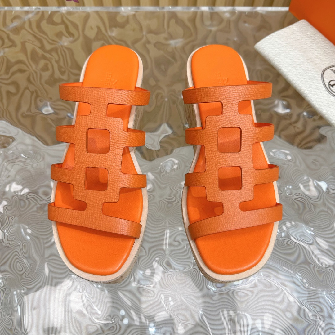 UA Hermès Isabella 30 sandal
