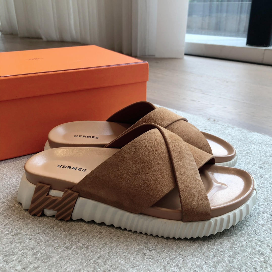 UA Hermès Infra sandal
