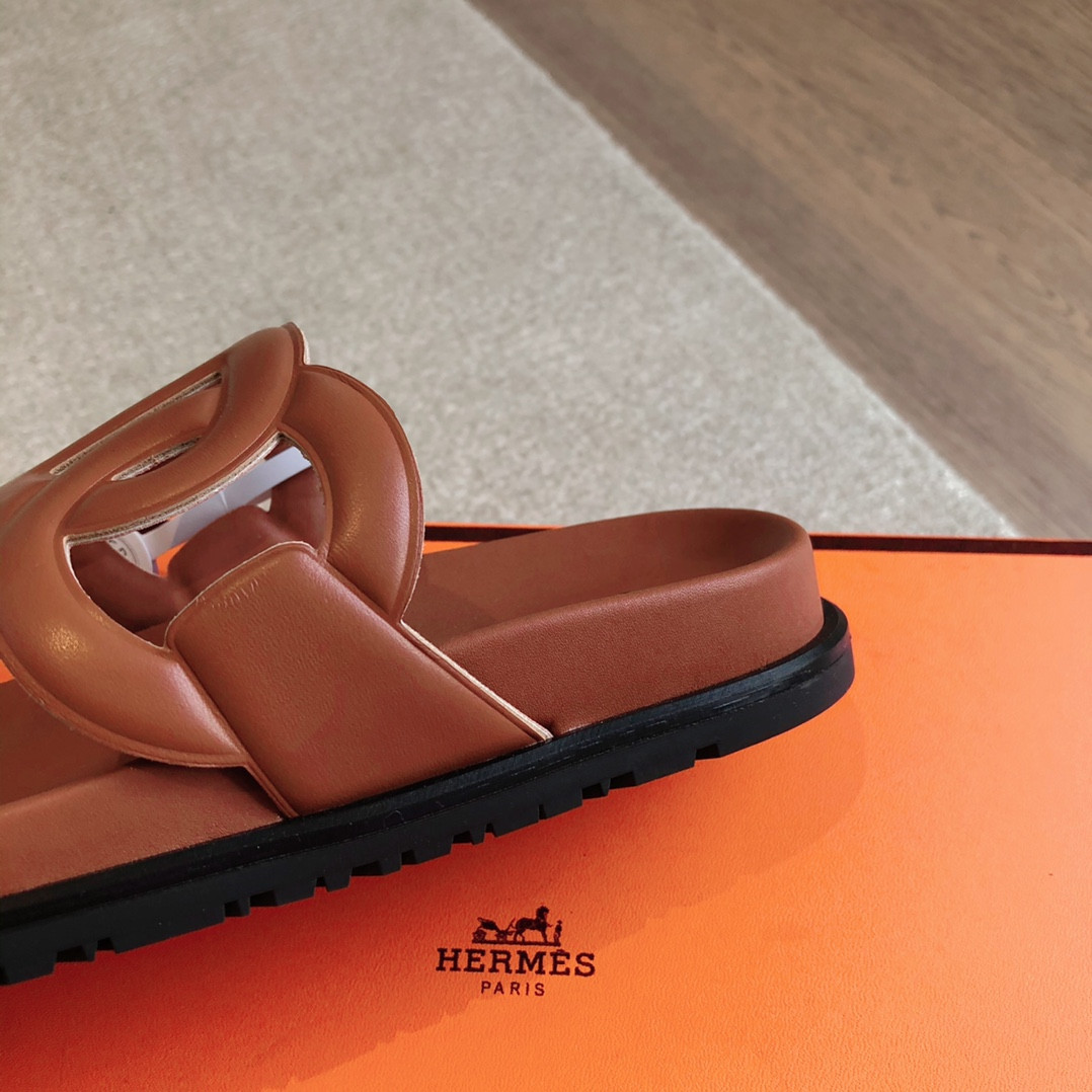 UA Hermès Extra sandal