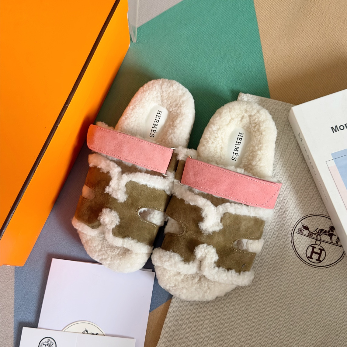 UA Hermès Chypre sandal