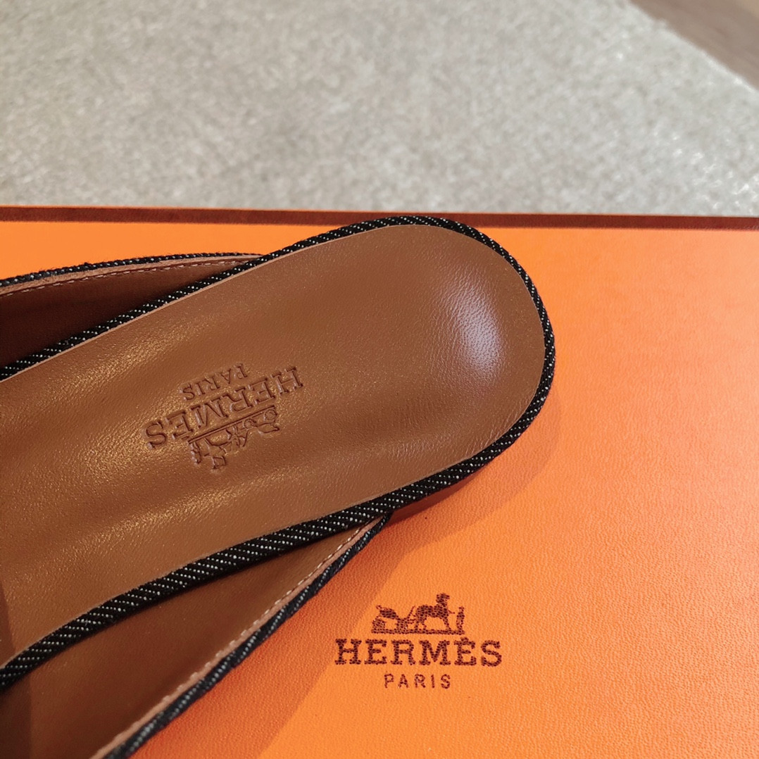 UA Hermès Oz Mule