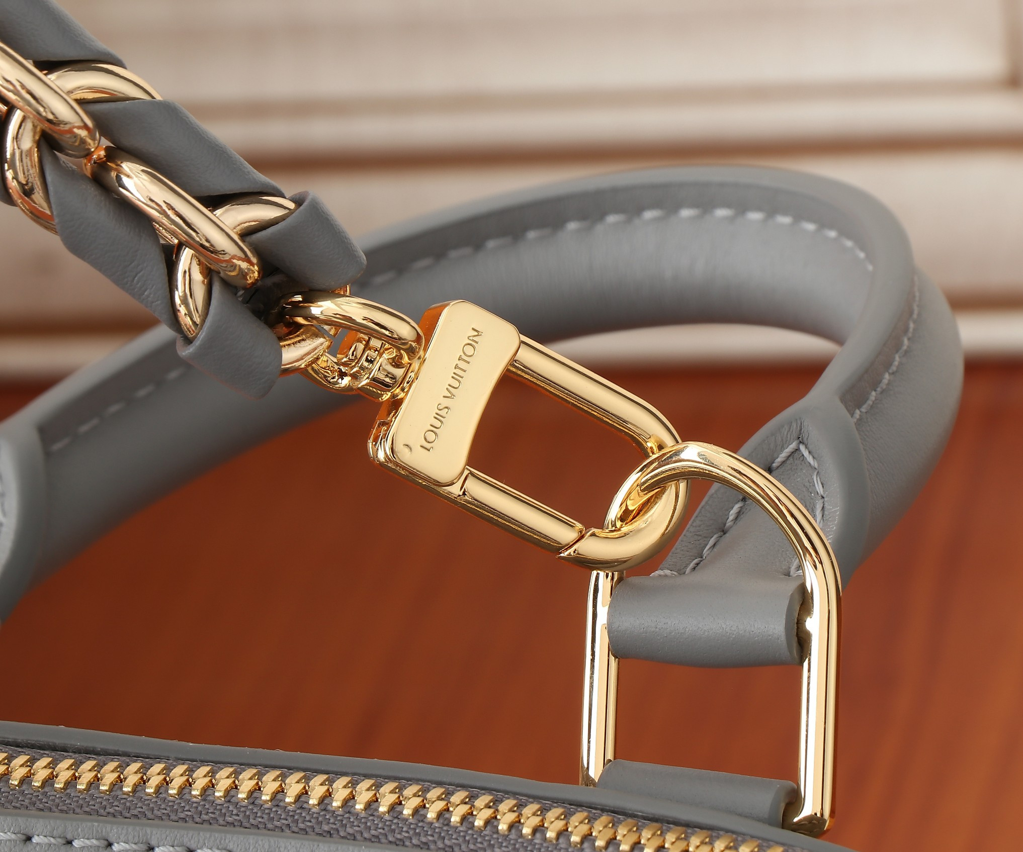 LV Monogram Ink Alma BB M12561 23.5x17.5x11.5CM