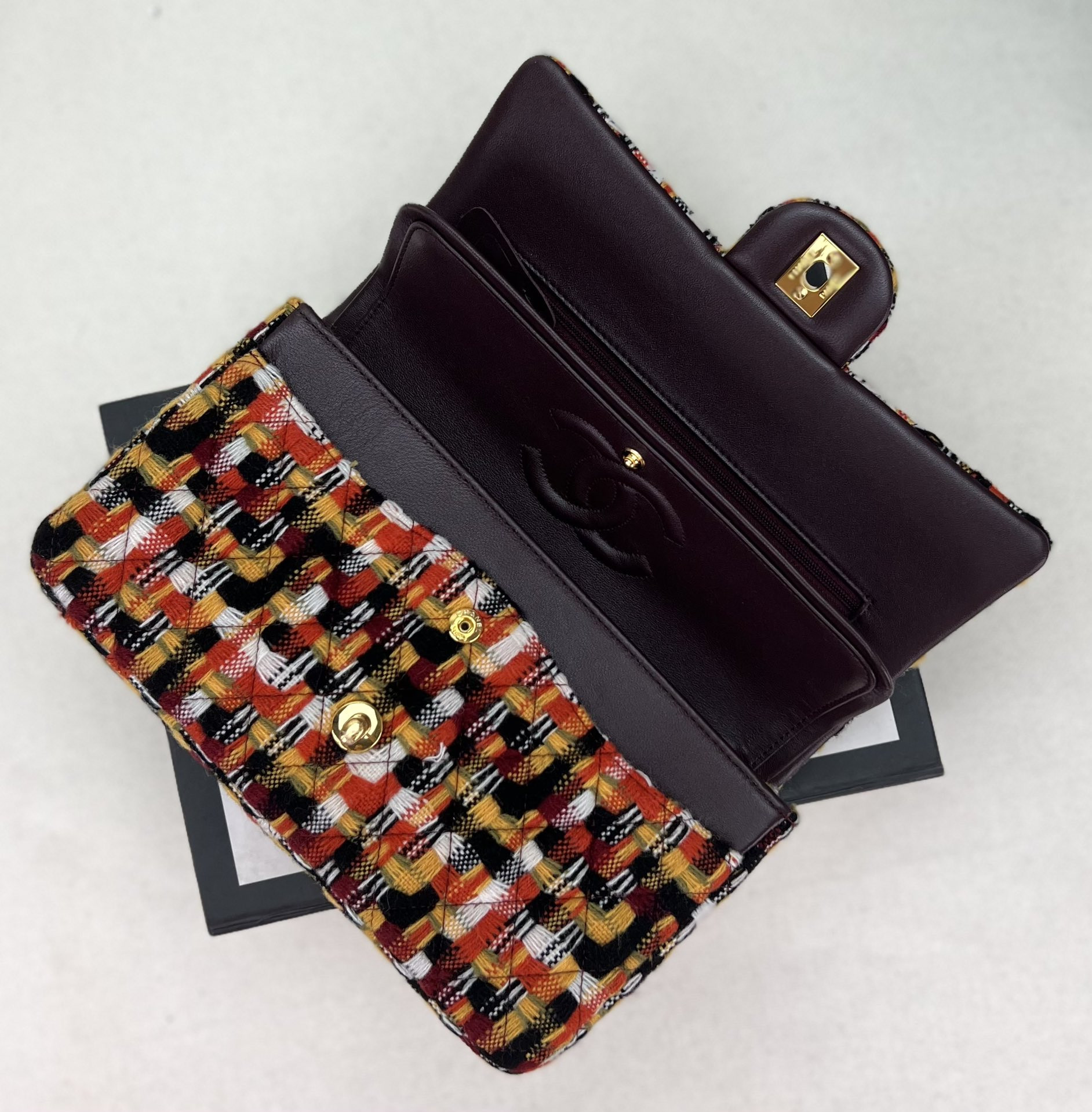 Ch*el classic flap bag 25cm