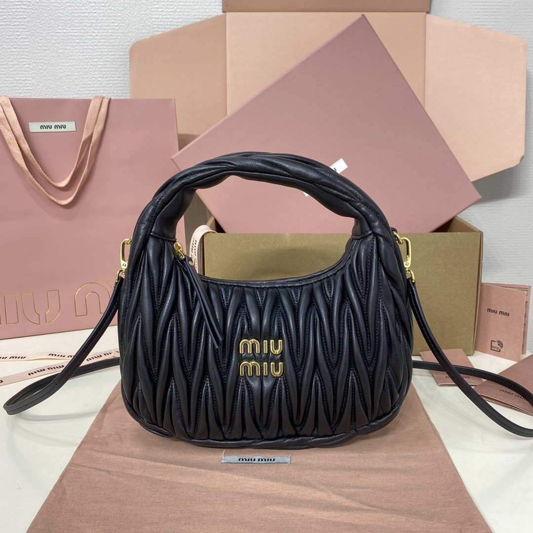 Miu Miu Wander matelassé nappa leather hobo bag 17x20x6cm