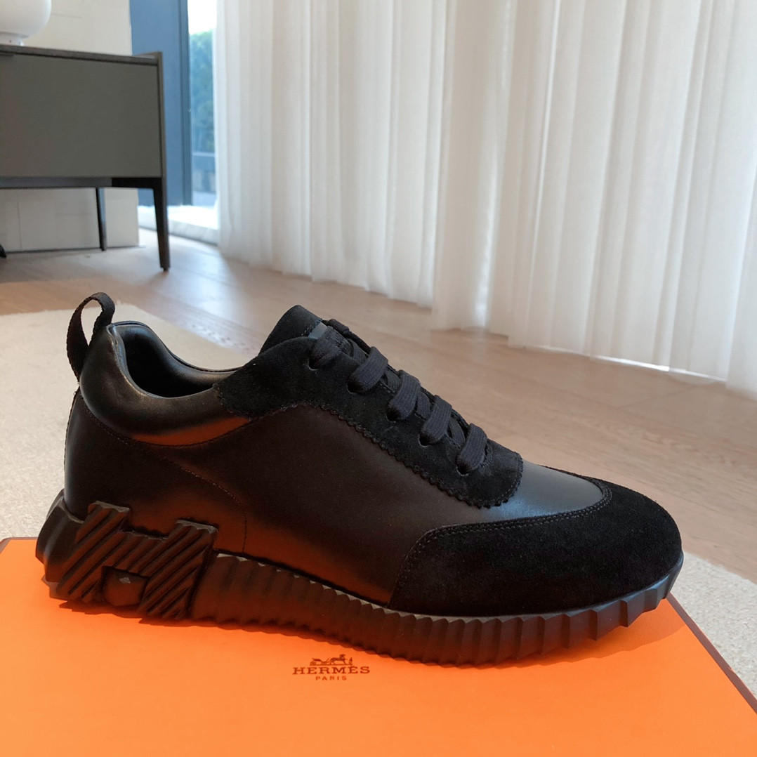 UA Hermès Bouncing Sneaker