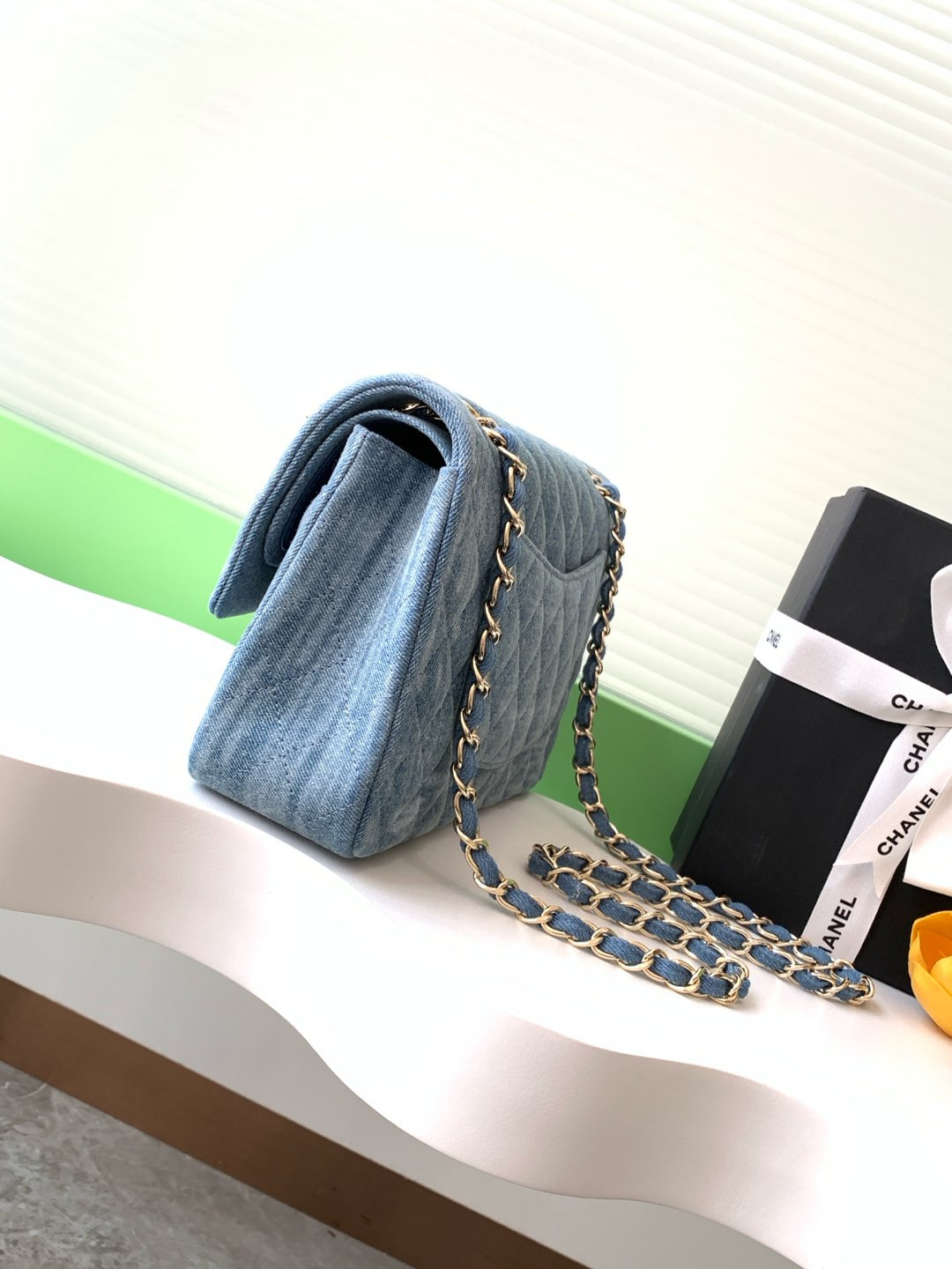 Ch*el mini cf vintage 25cm