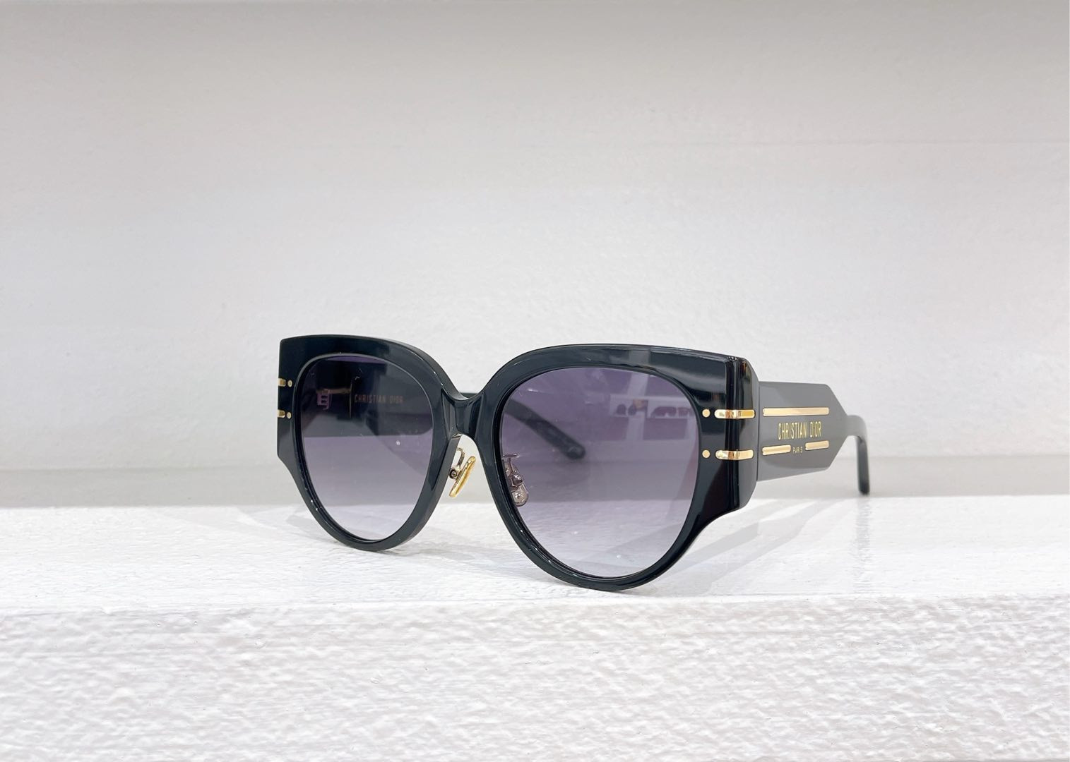 D*or glasses signature  r2f 55-18-140