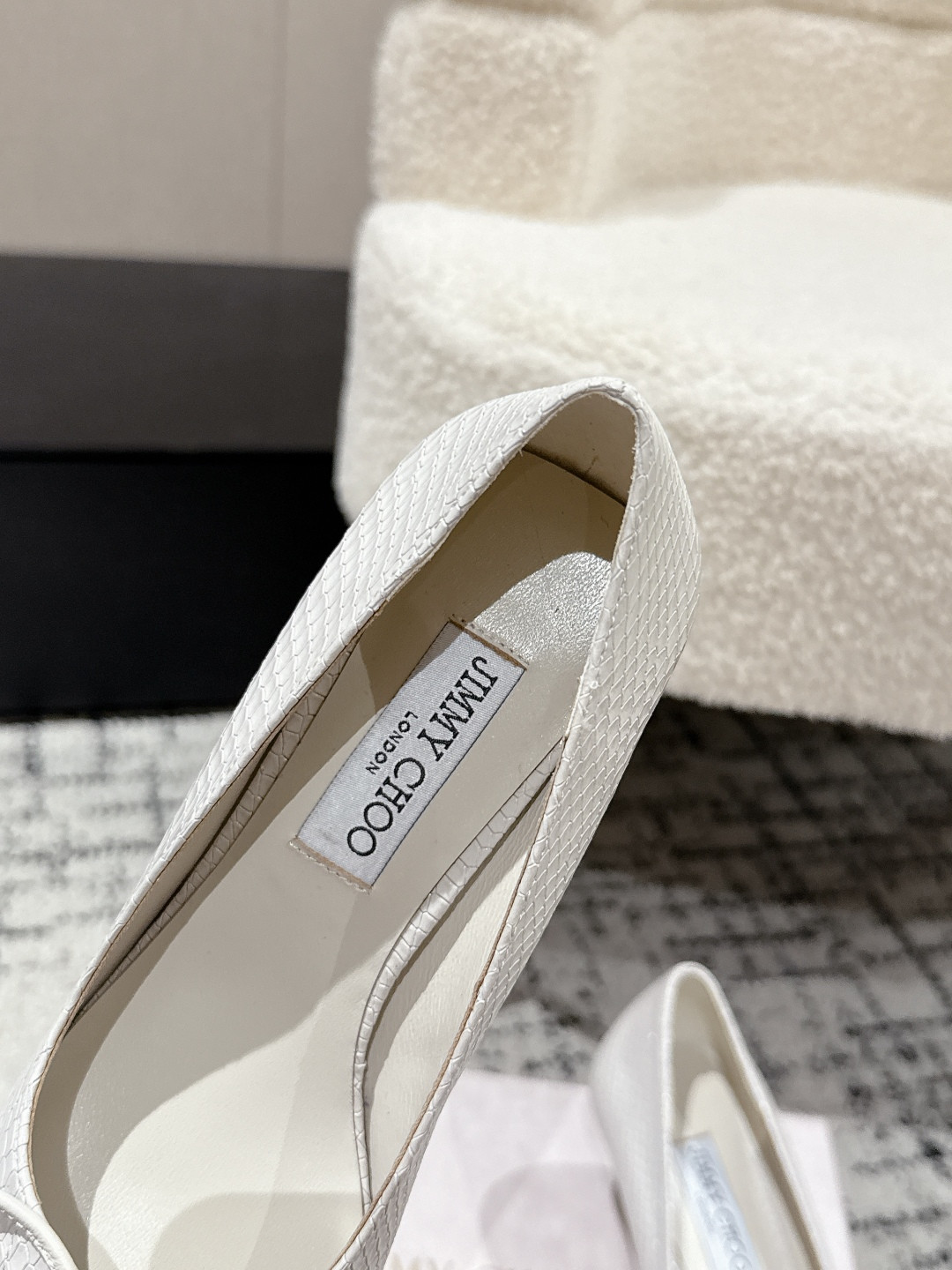 ua Ji*y Ch* scarlett pumps 5cm