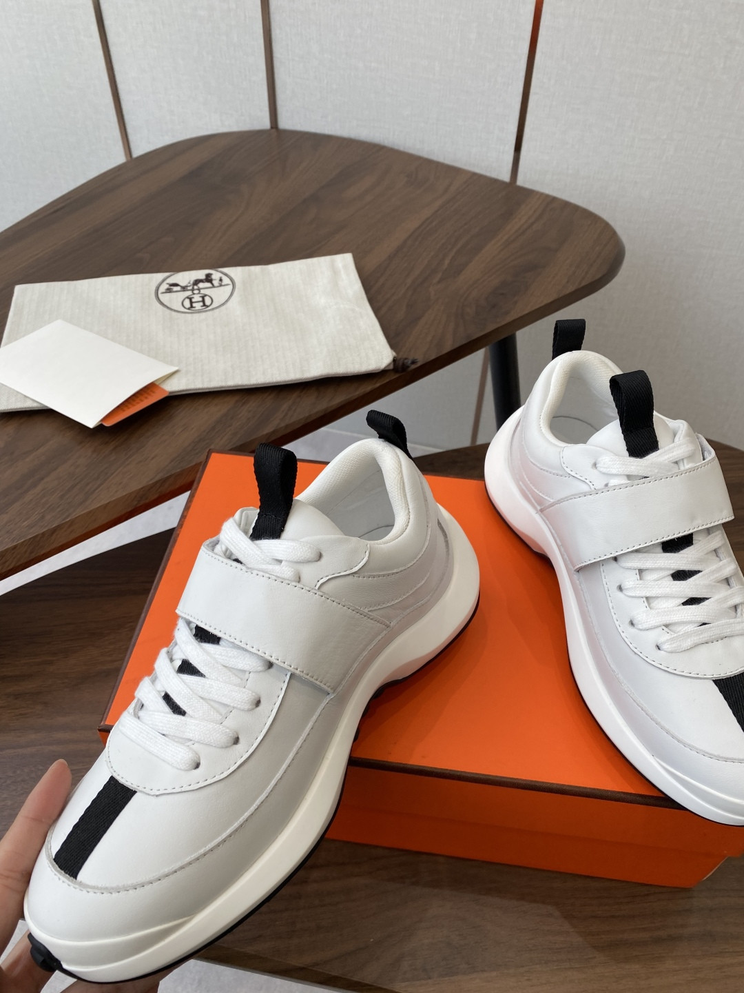 UA Hermès Loop Sneaker